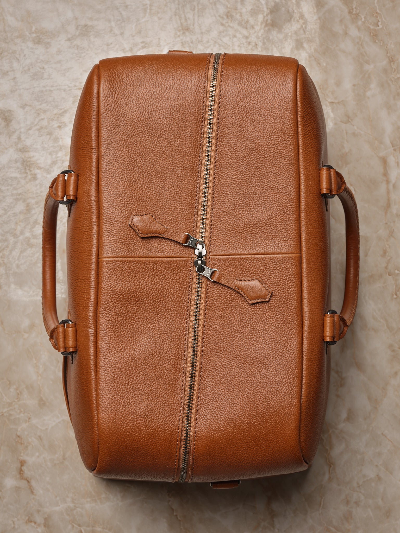 Cross-diagonal Zipper. Wide Main Compartment. Weekend Travel Bag Tan by Capra Leather