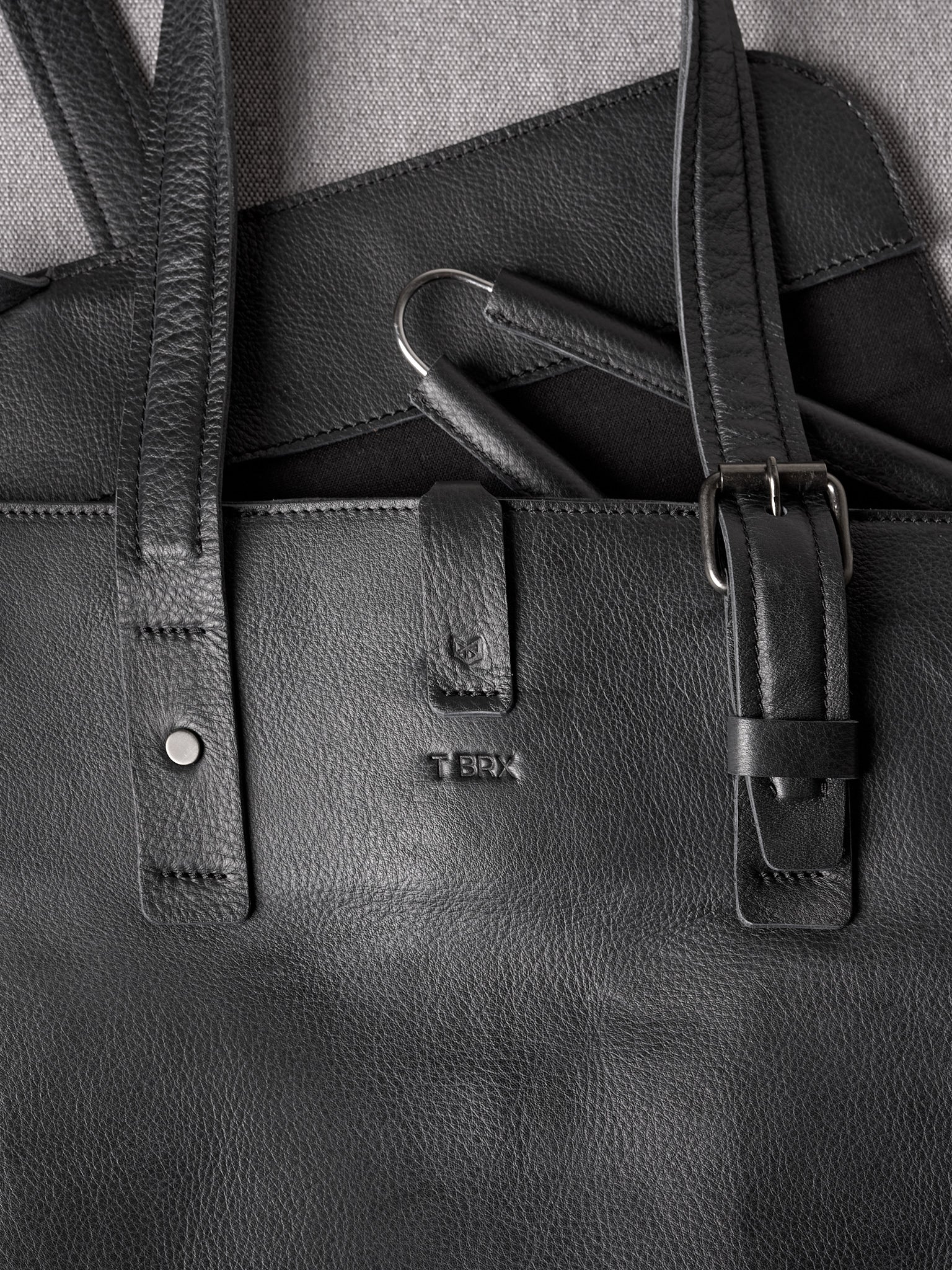 Customization. Name engraved. Travel Garment Bag Black by Capra Leather