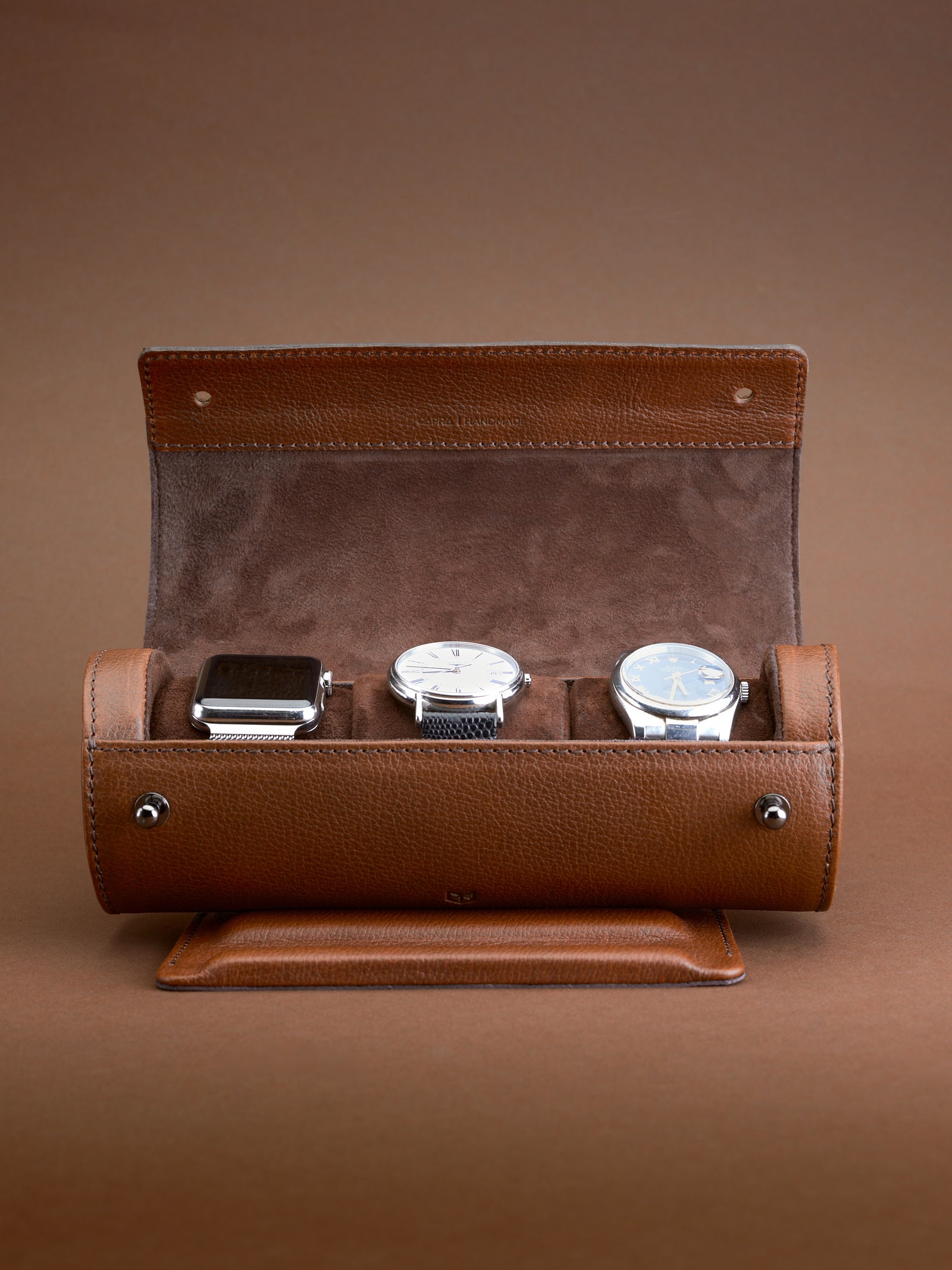 brown leather watch case for travel by capra