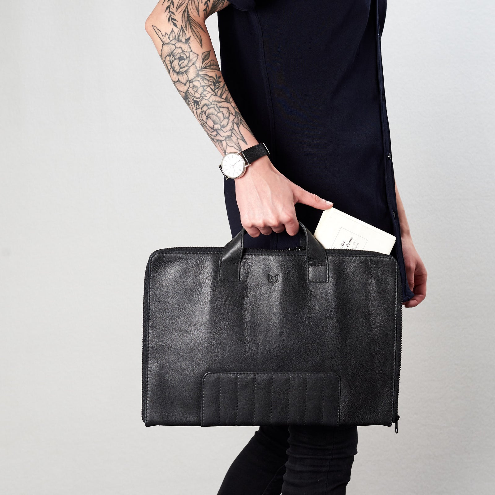 Style front view. Muze Laptop Portfolio Business Document Organizer by Capra Leather