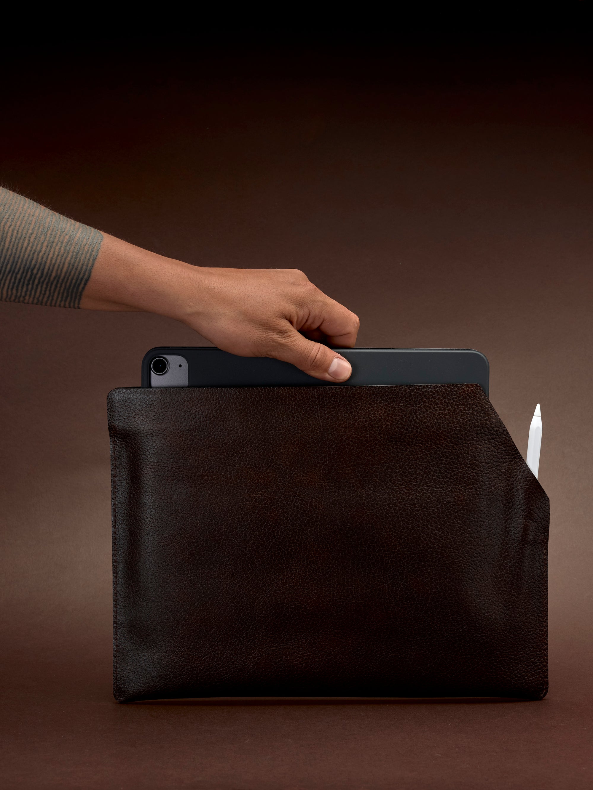 Smart Case. Draftsman 7 iPad Sleeve Dark Brown Color, iPad Pro 11-inch, iPad Pro 12.9-inch, M1 Chip by Capra Leather