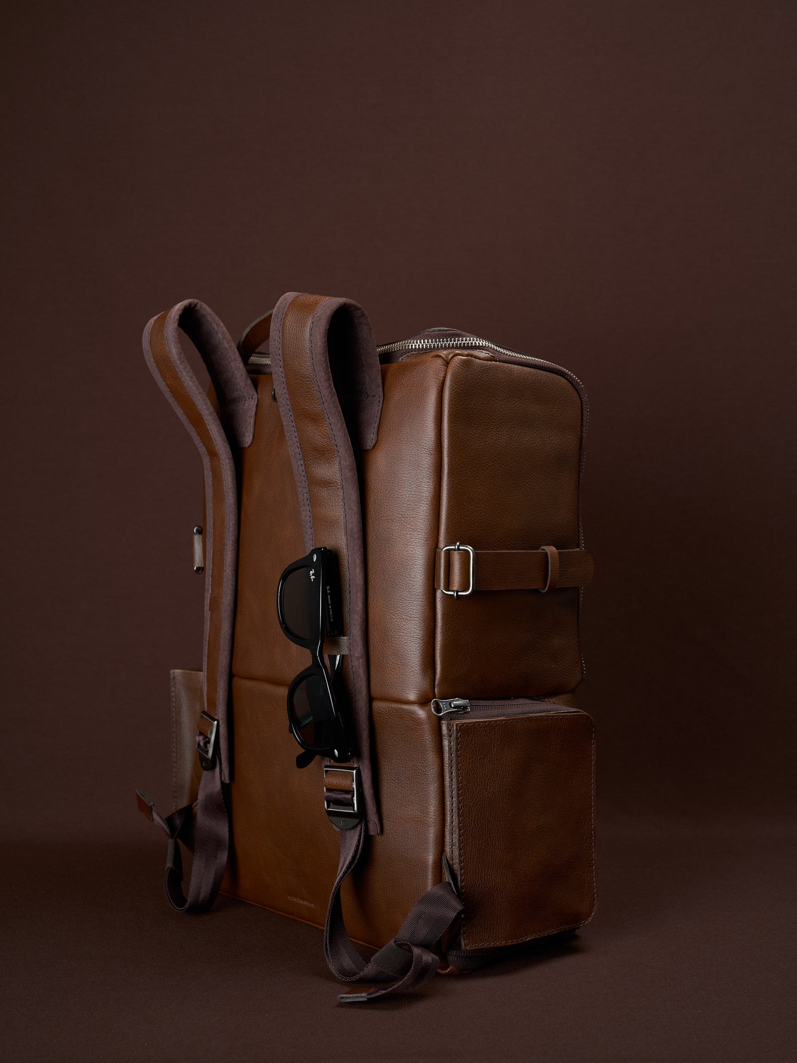 travel camera backpack brown by capra leather