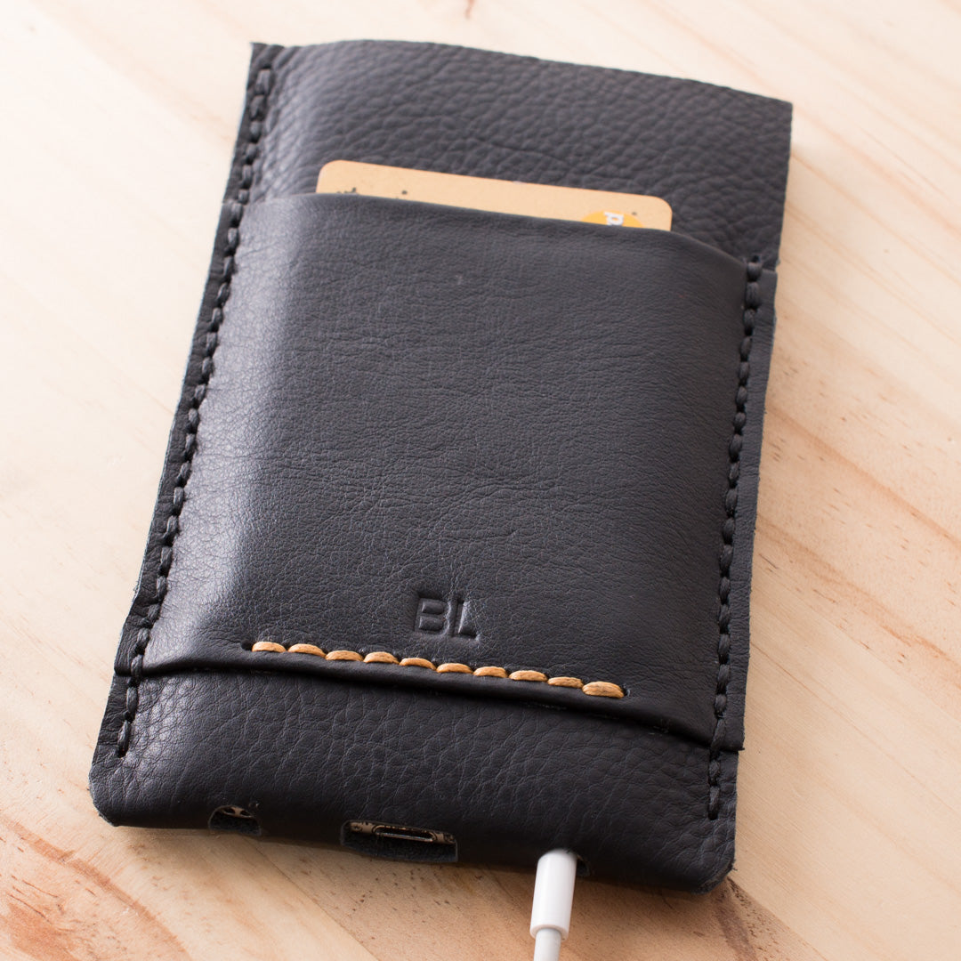 Custom monogram engraving. Handmade leather case for iPhone 8 Plus