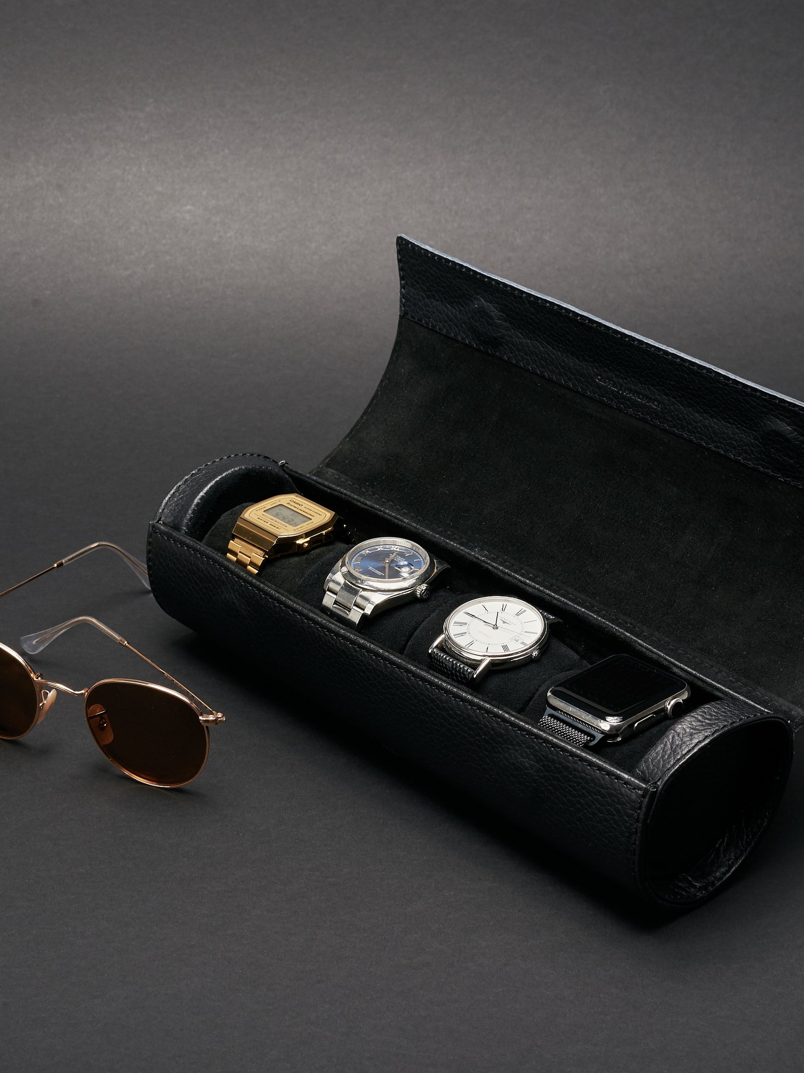 Apple Watch case black