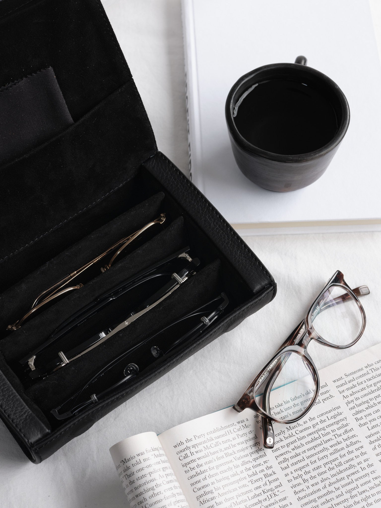 multiple sunglasses travel case black by Capra Leather