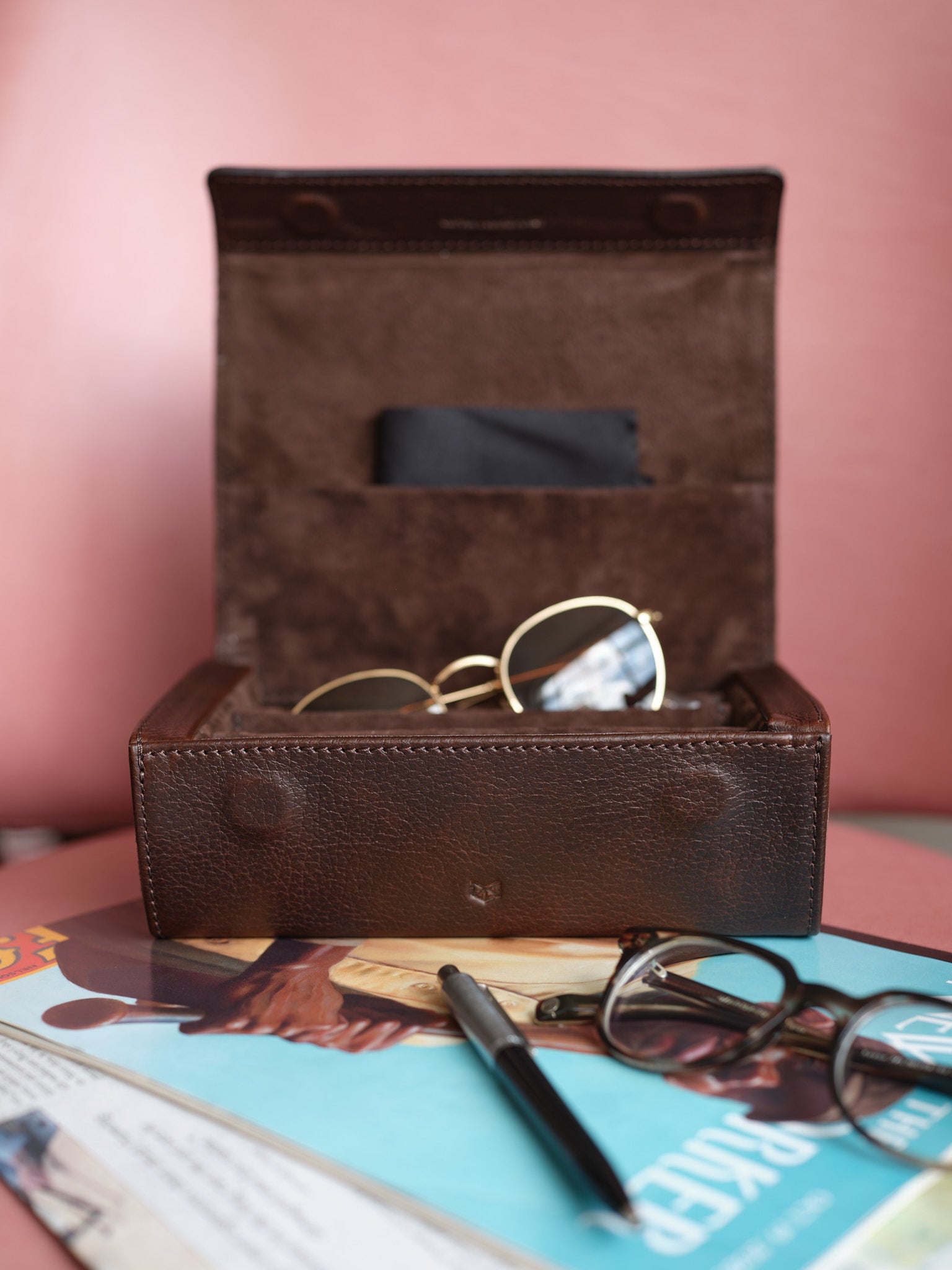 Ray-Ban clamshell eyewear case dark brown by Capra Leather