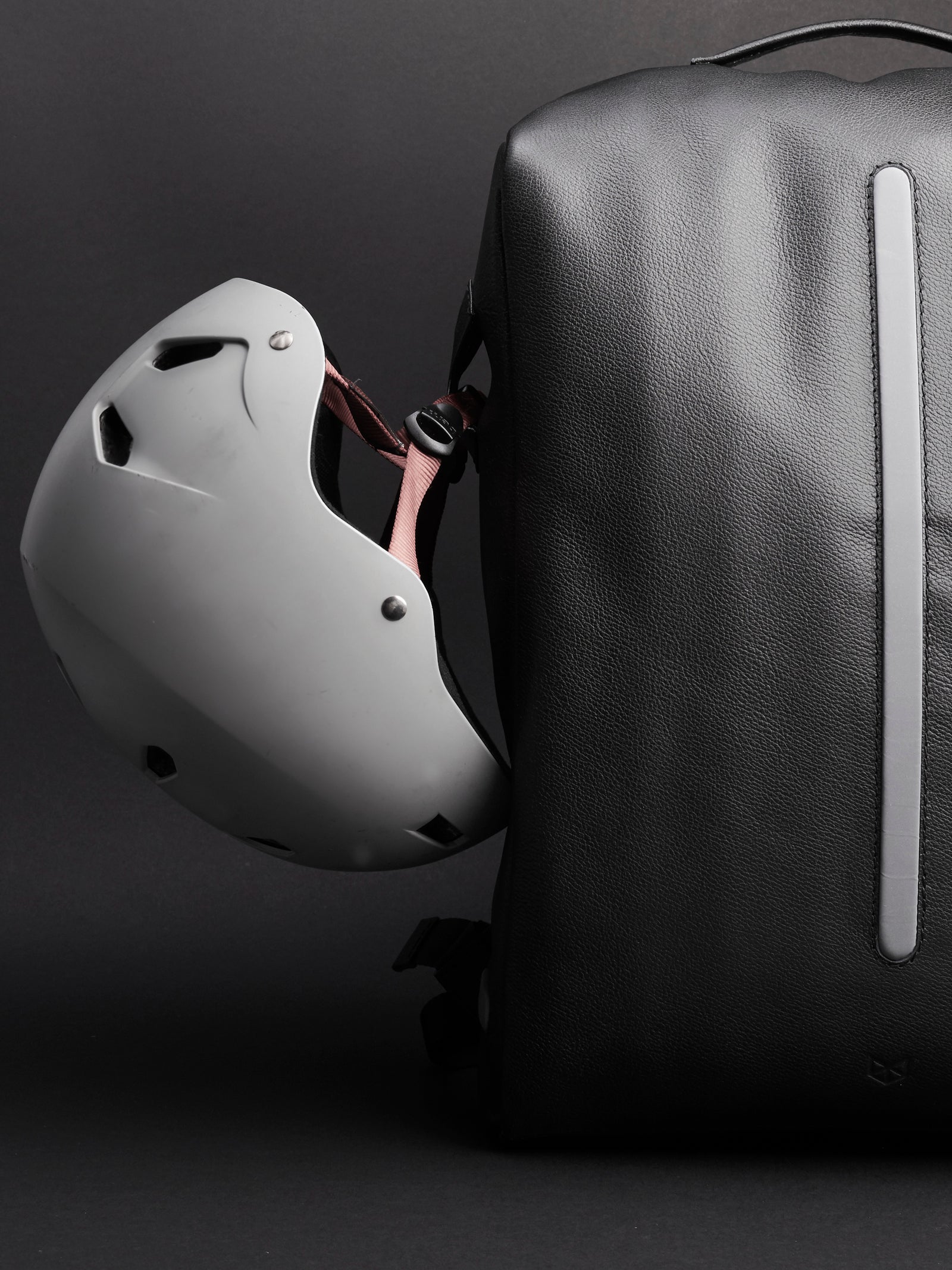 cycle backpack black by capra leather