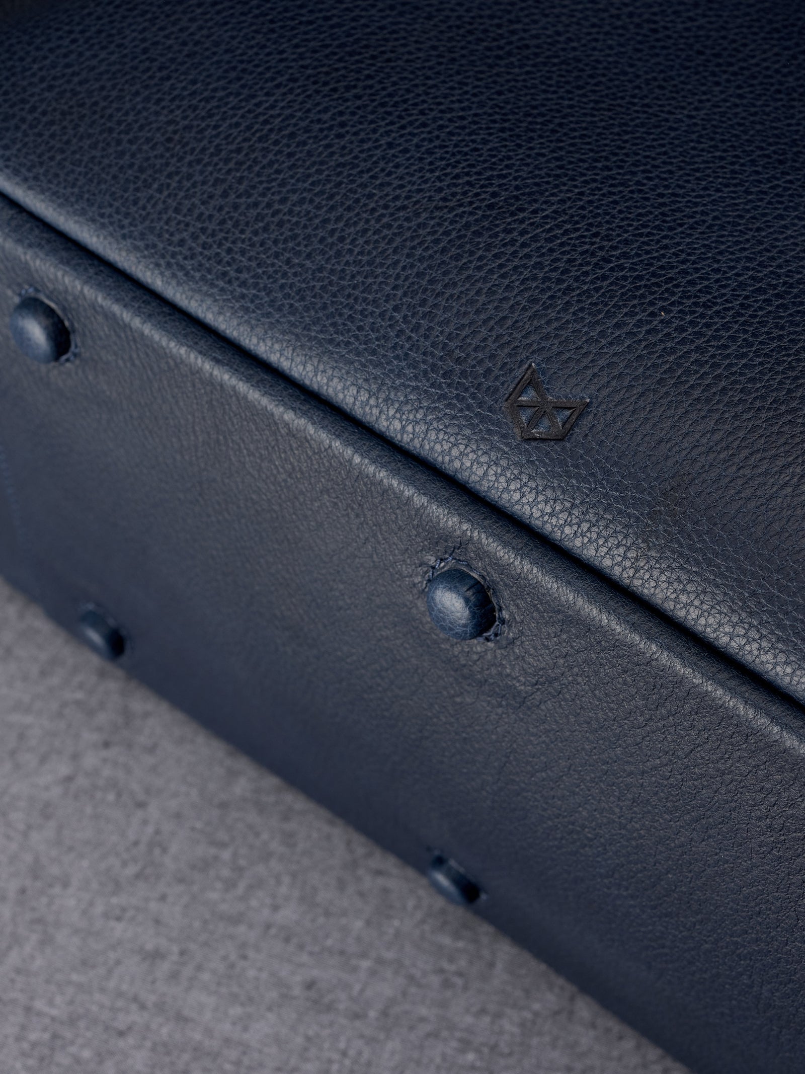 Leather feet large duffle bag navy by Capra