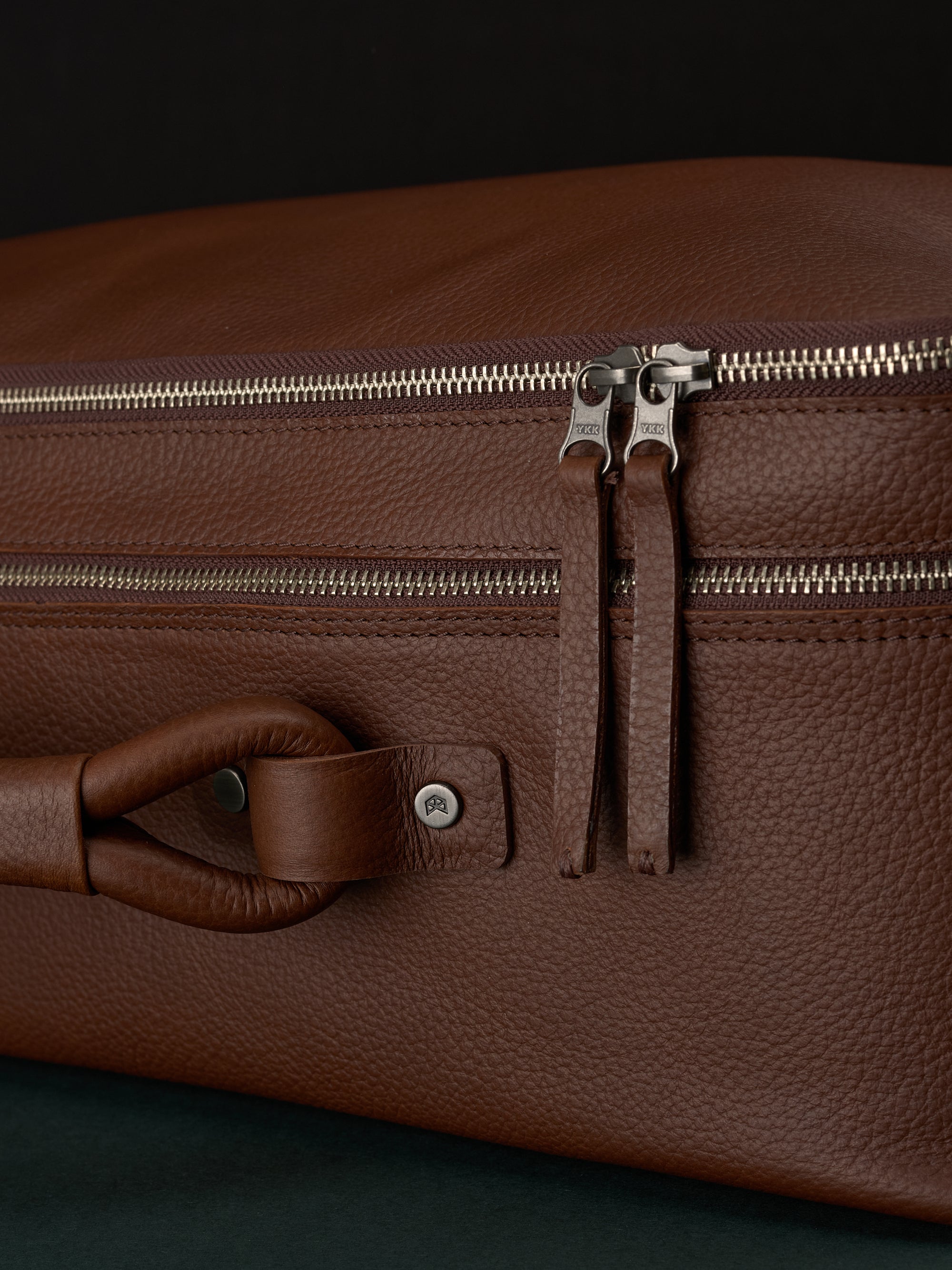 YKK zippers large duffle bag brown by Capra Leather