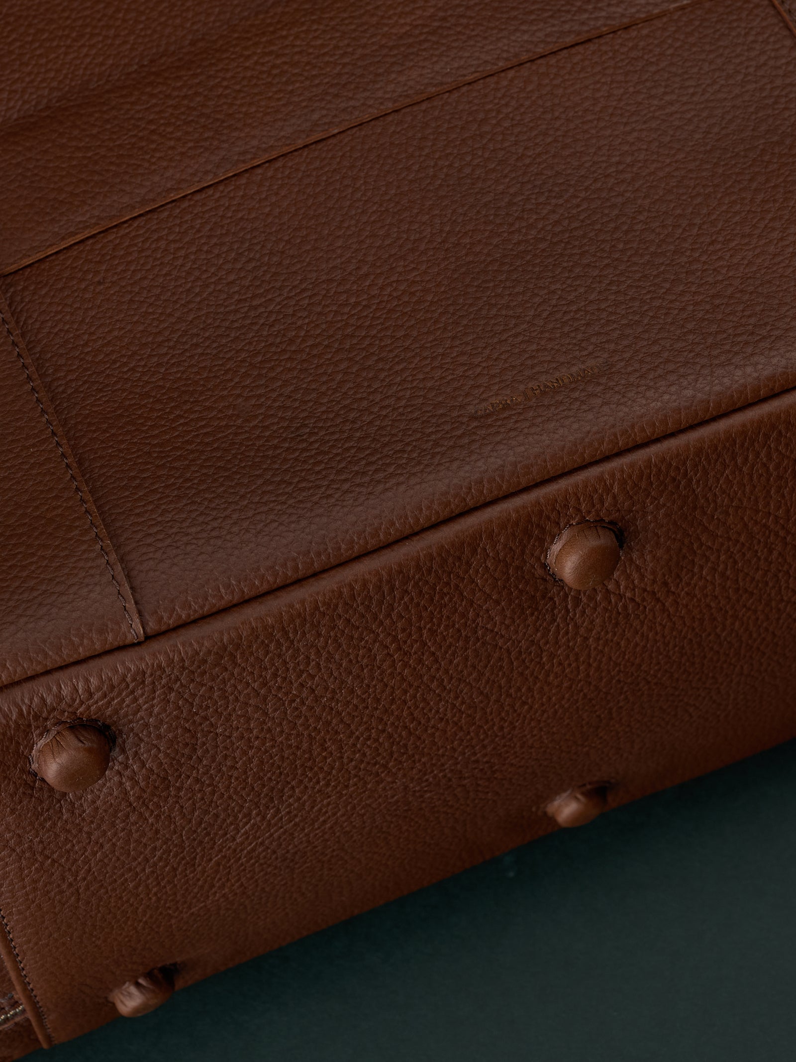 Leather feet weekend bag brown by Capra