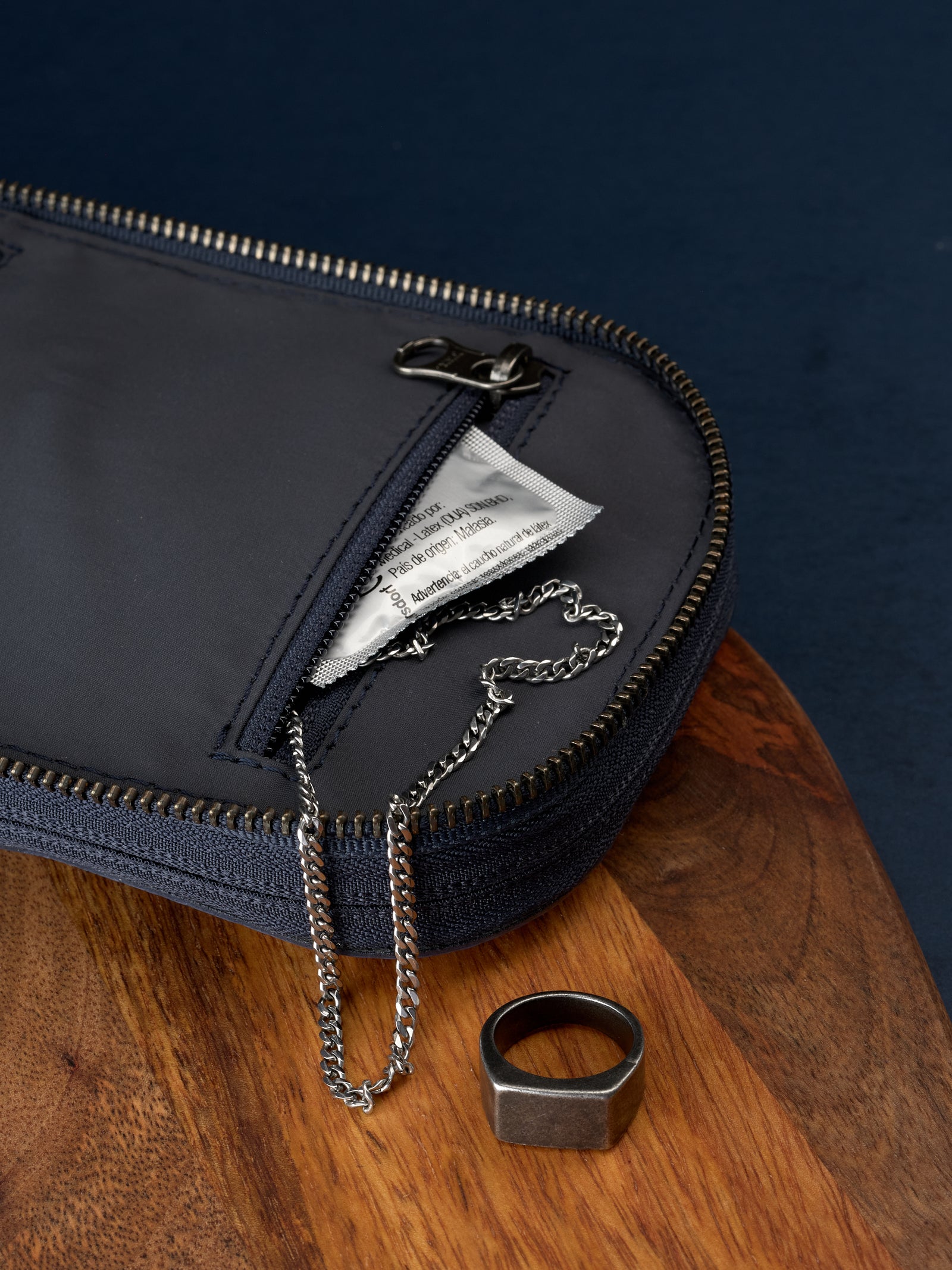 Interior pocket men toiletry bag navy by Capra Leather