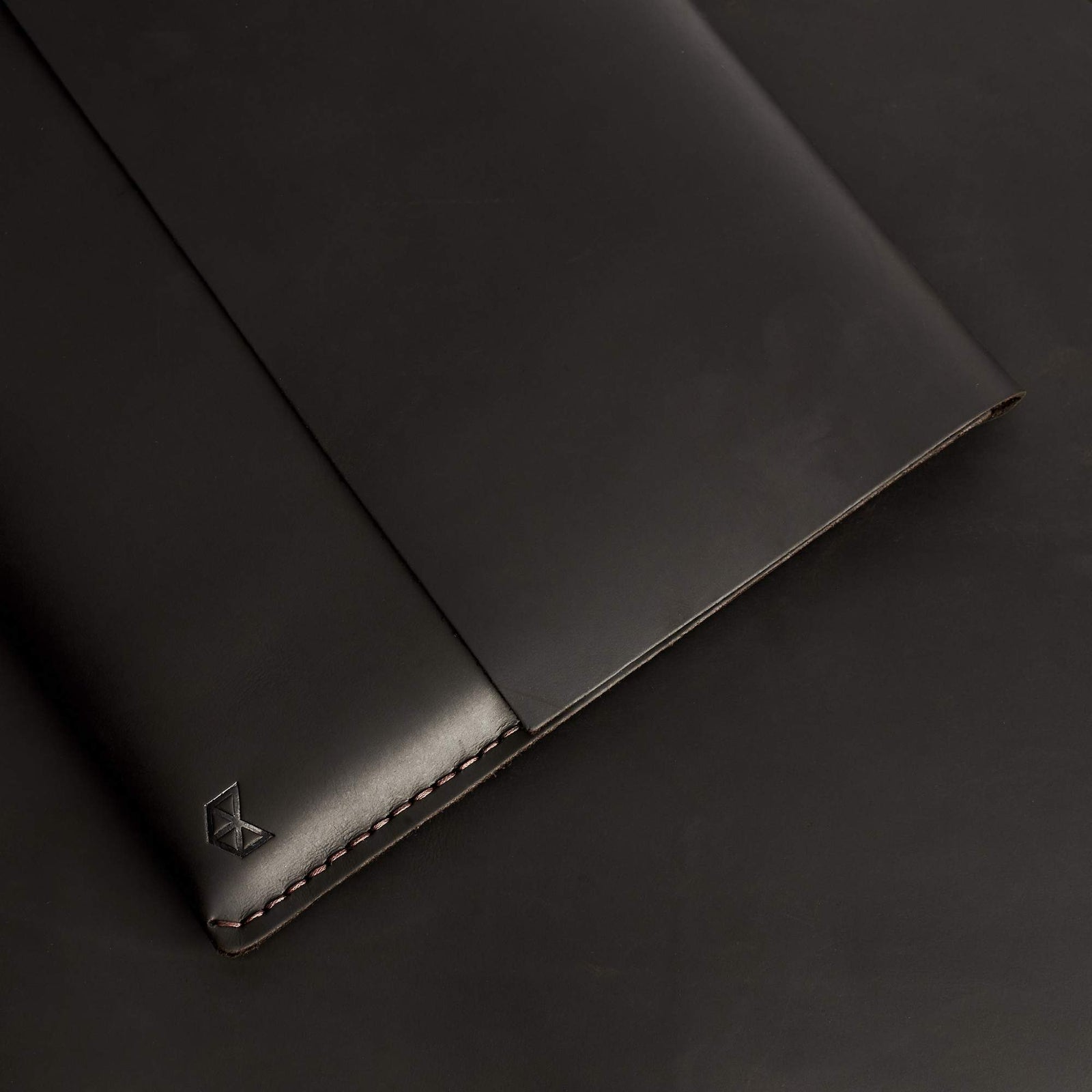 Style photo. Brown handcrafted leather reMarkable tablet case. Folio with Marker holder.