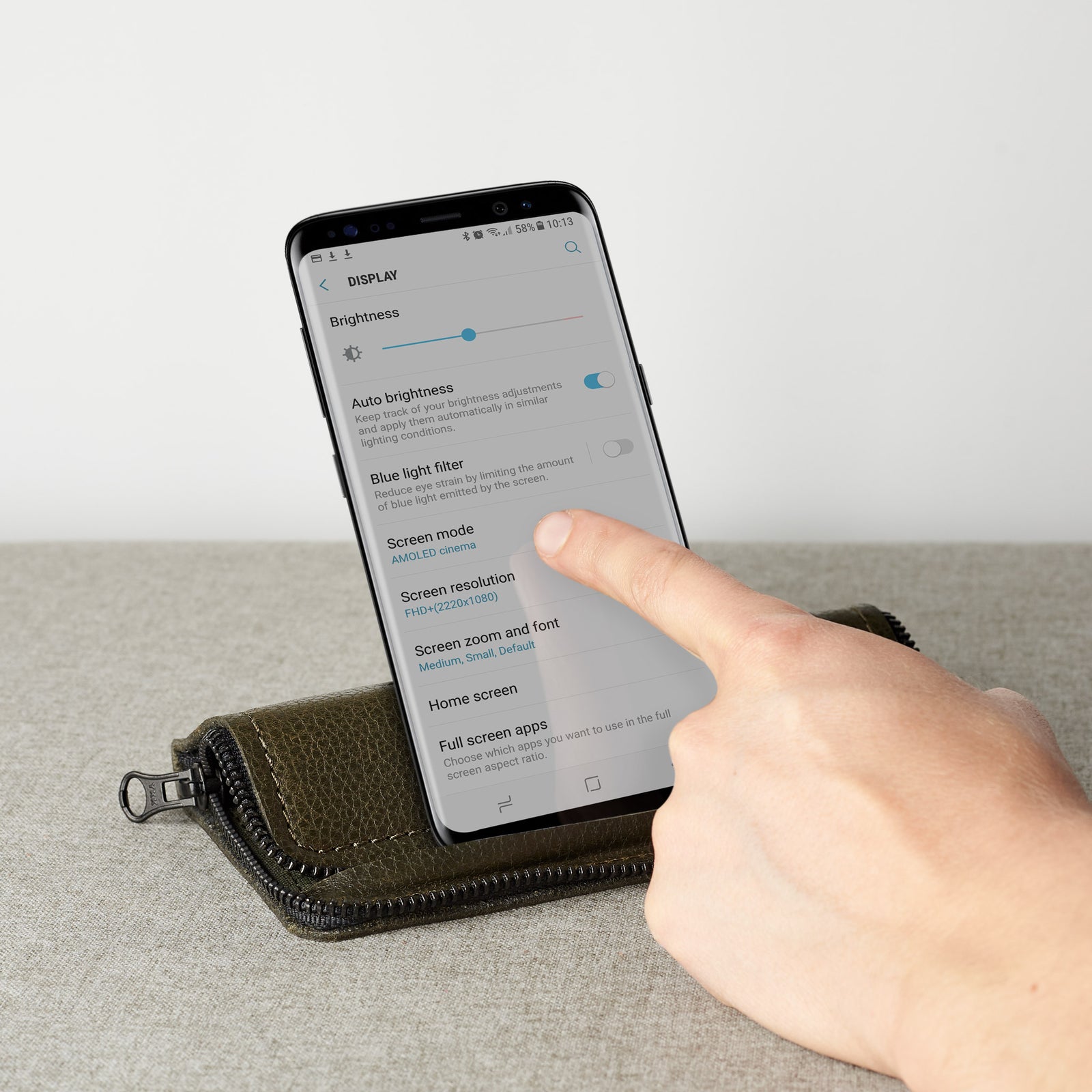 Portrait feature. Cover. Green handcrafted leather stand case for the Samsung Galaxy S8 and S8 Plus. Samsung sleeve wallet with card holder