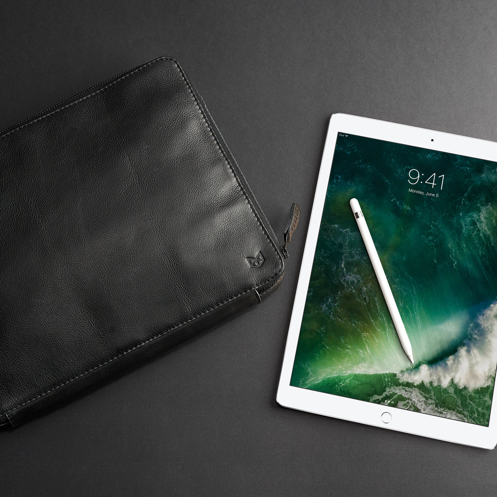 Best EDC laptop bag black by Capra Leather. Fits iPad Pro 12.9"