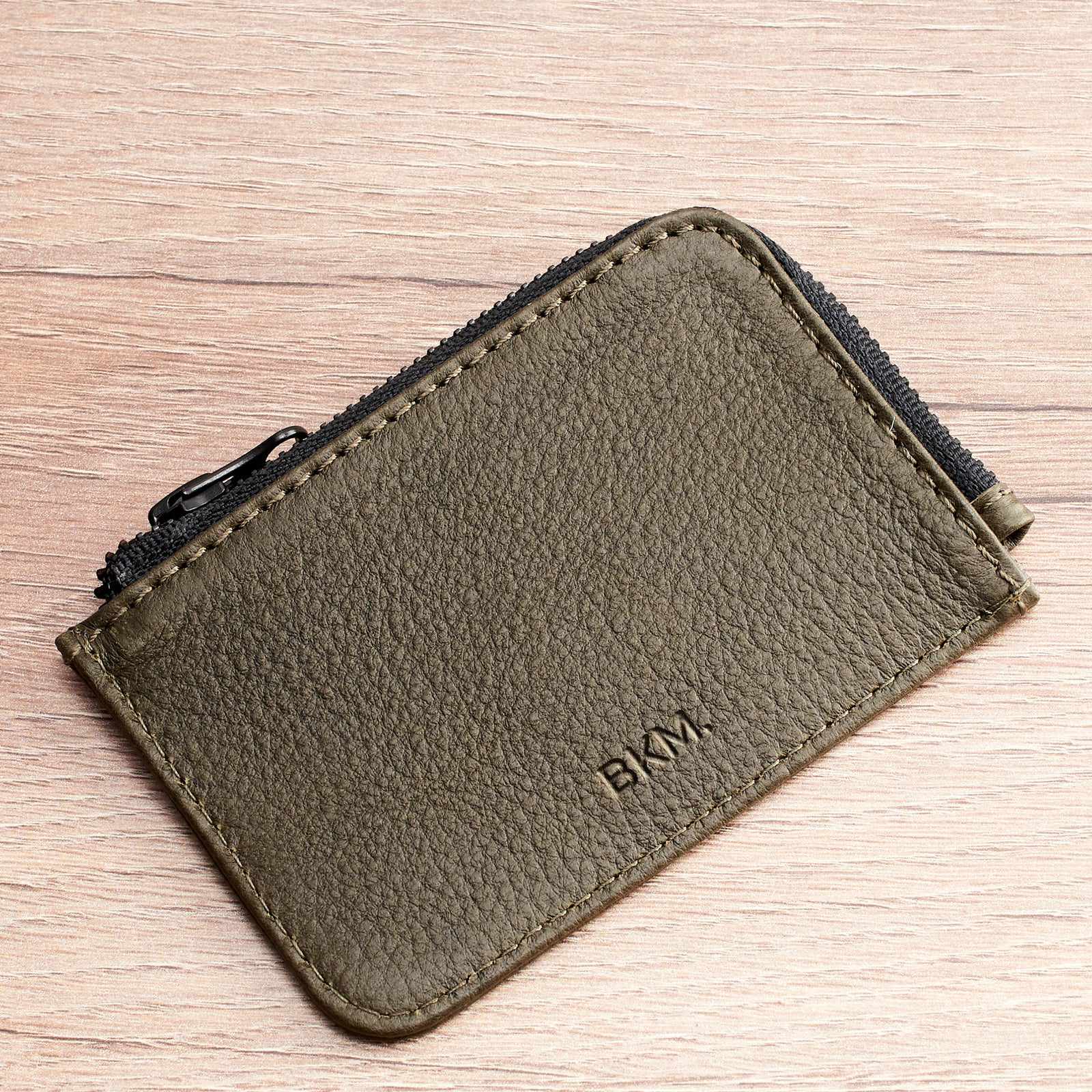Custom monogram. Minimalist green zipper card holder. Men's bills and coins wallet. Slim designer credit cards holder