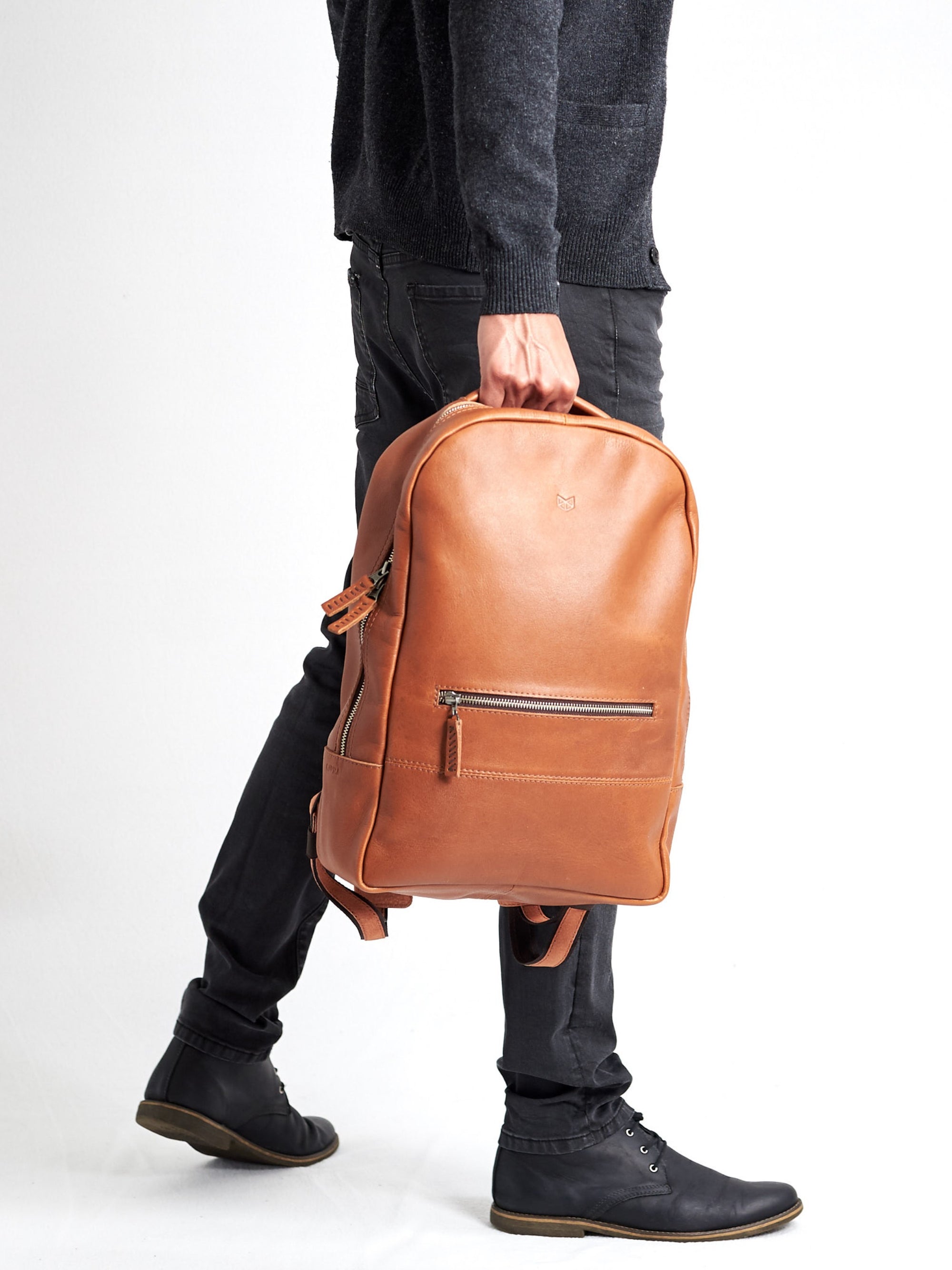 Bisonten laptop backpack tan by Capra Leather