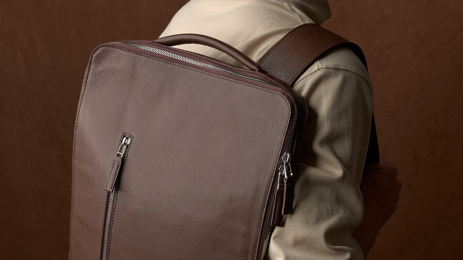 Professional backpack for men. Tech backpack for everyday work. Men's fashion. Men's accessories. Men's style. Leather bag for men made in premium leather by Capra Leather.