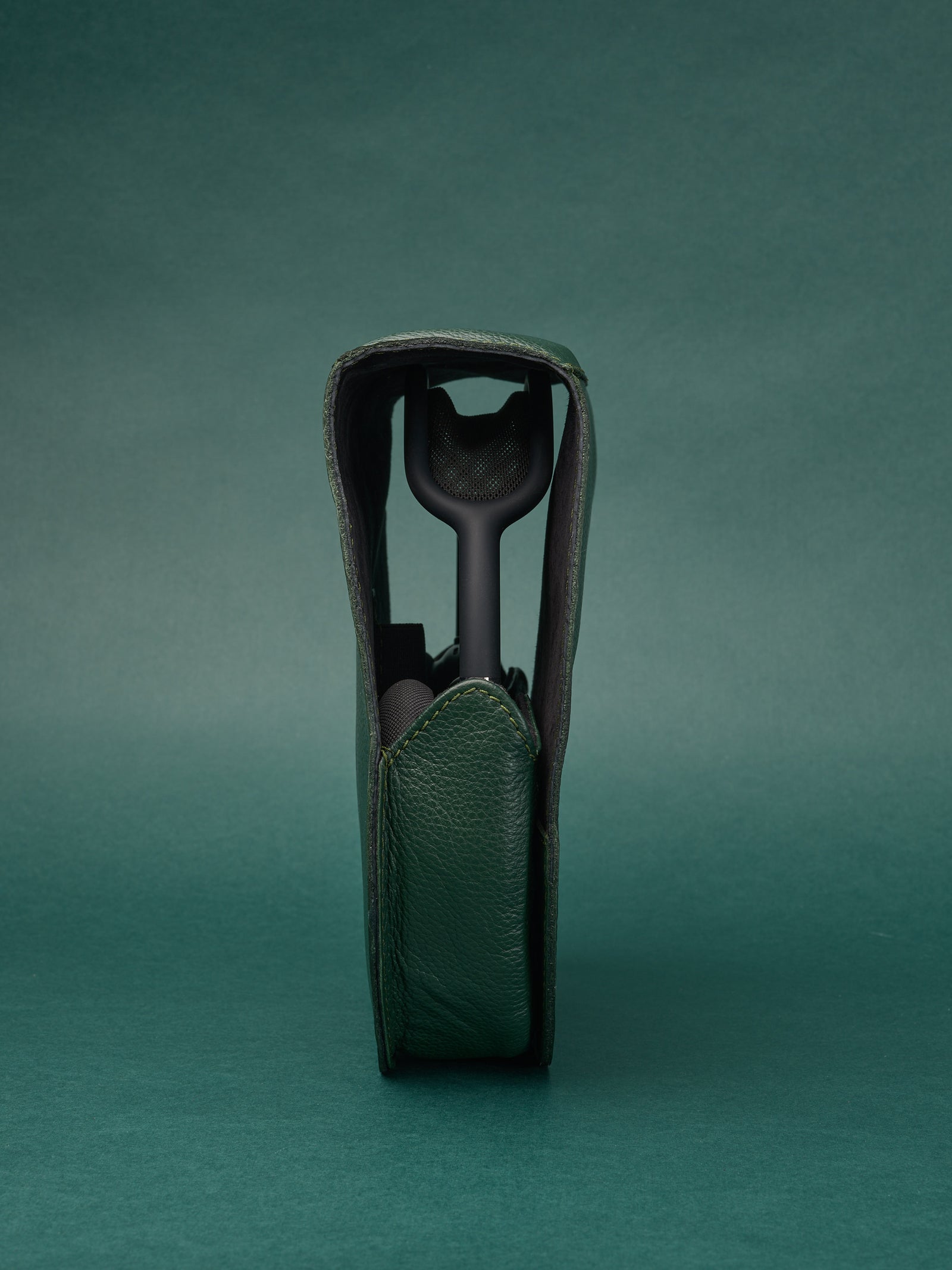 AirPods Max Case · Green
