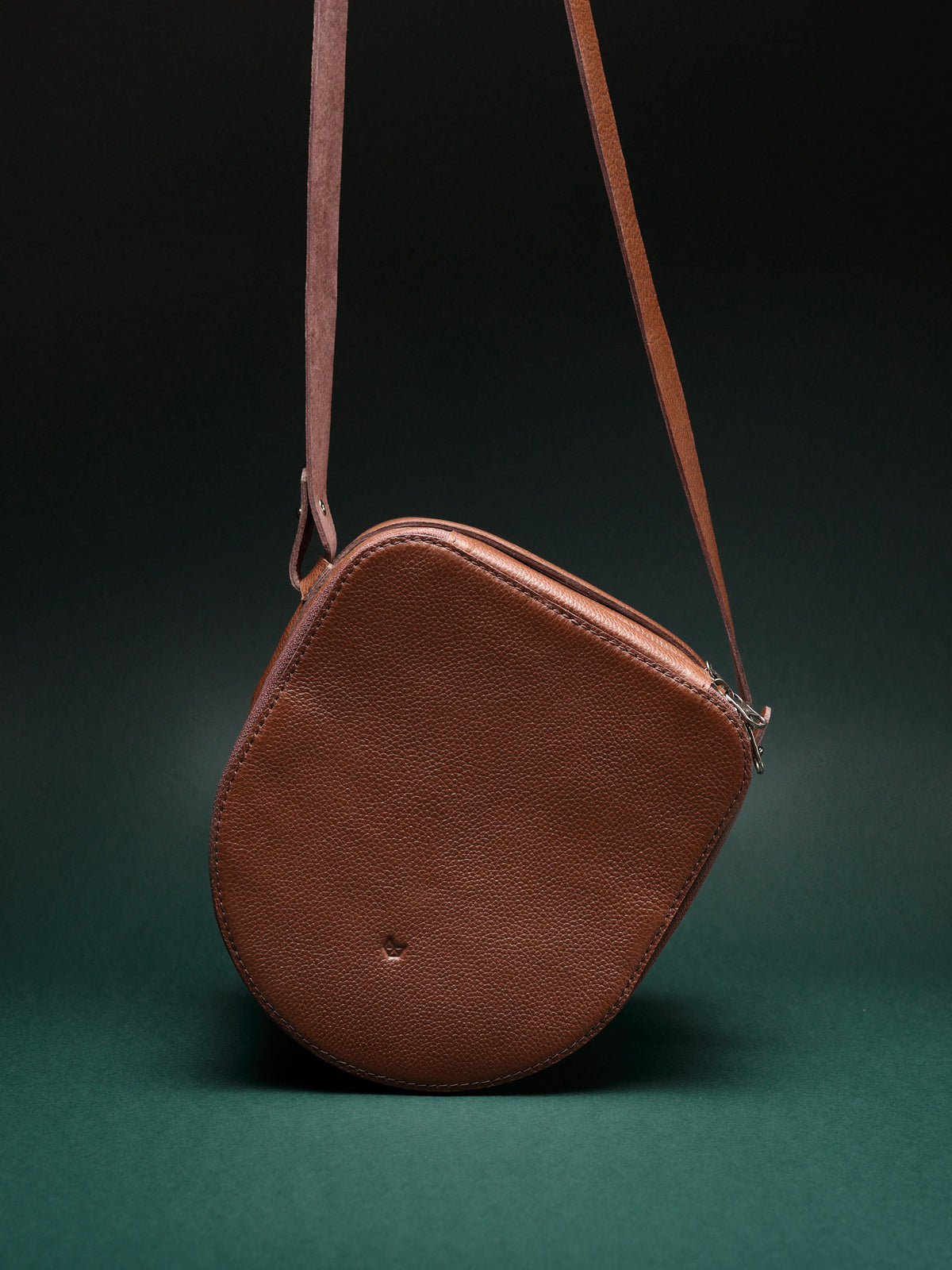 Removable Shoulder Strap. Apple Virtual Reality Headset. Carry Case Brown by Capra Leather