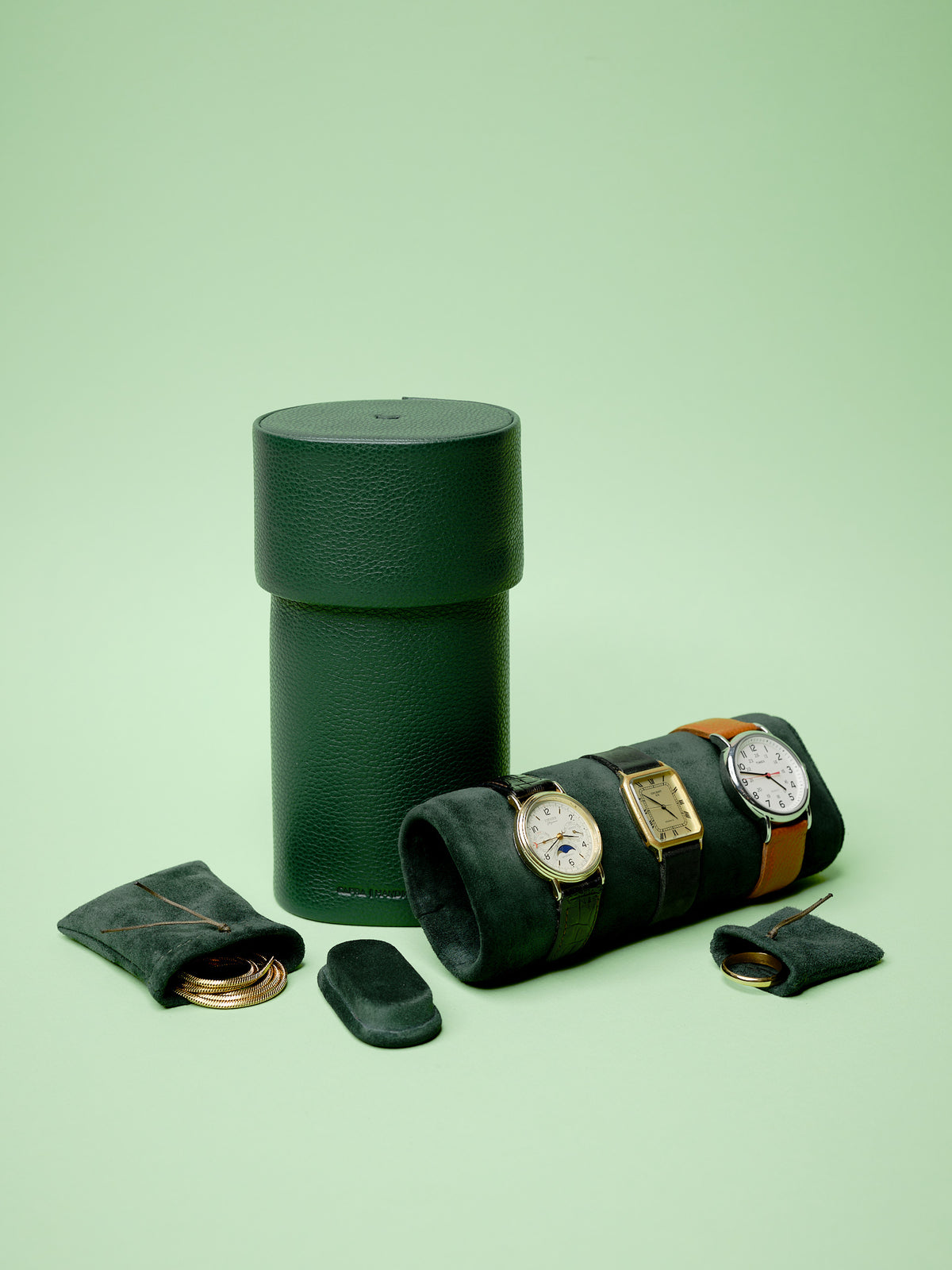 Spacious jewelry compartment in the Chronopod, perfect for storing necklaces and rings.