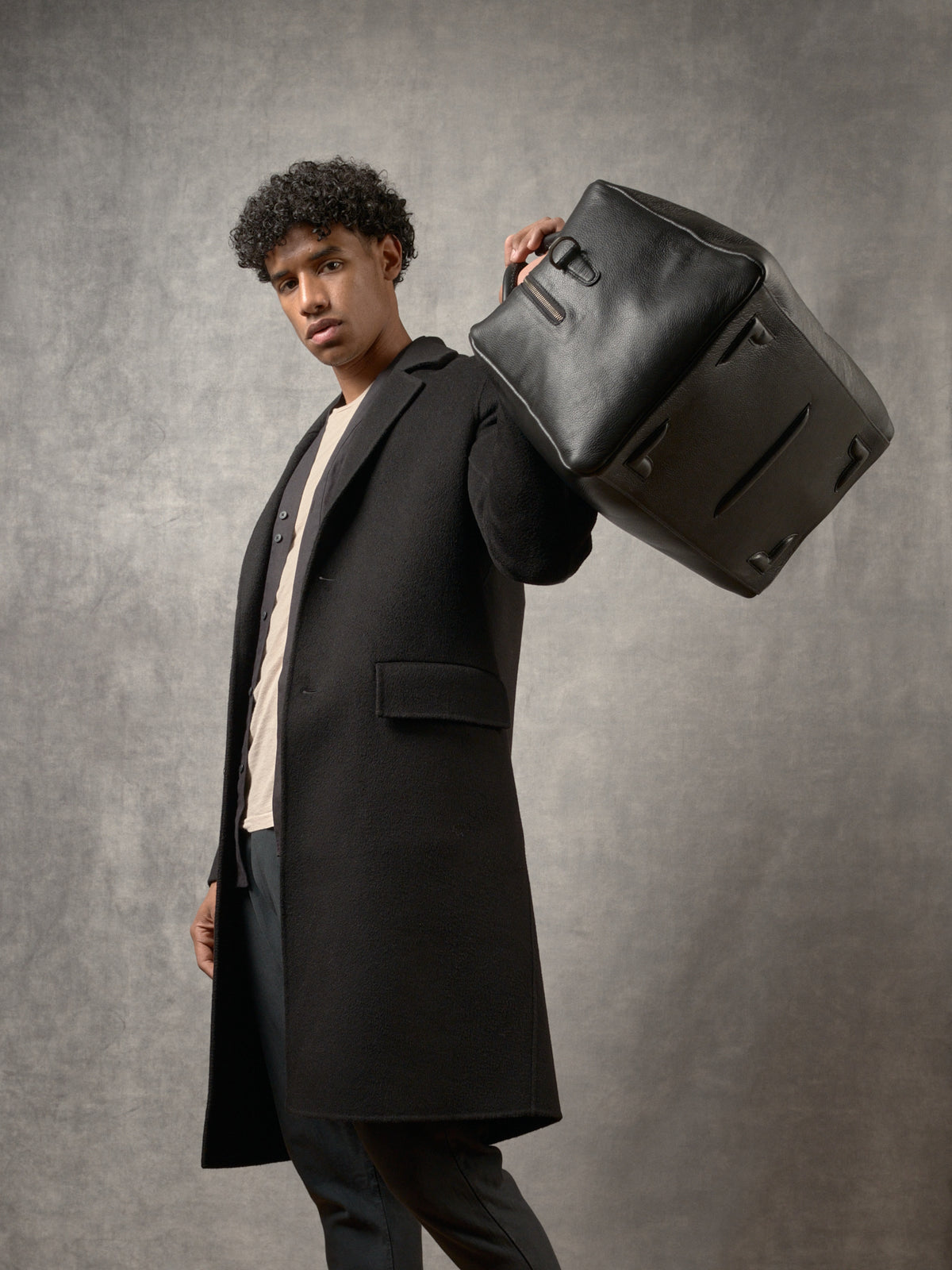 Leather Weekend Bag Mens Black by Capra Leather