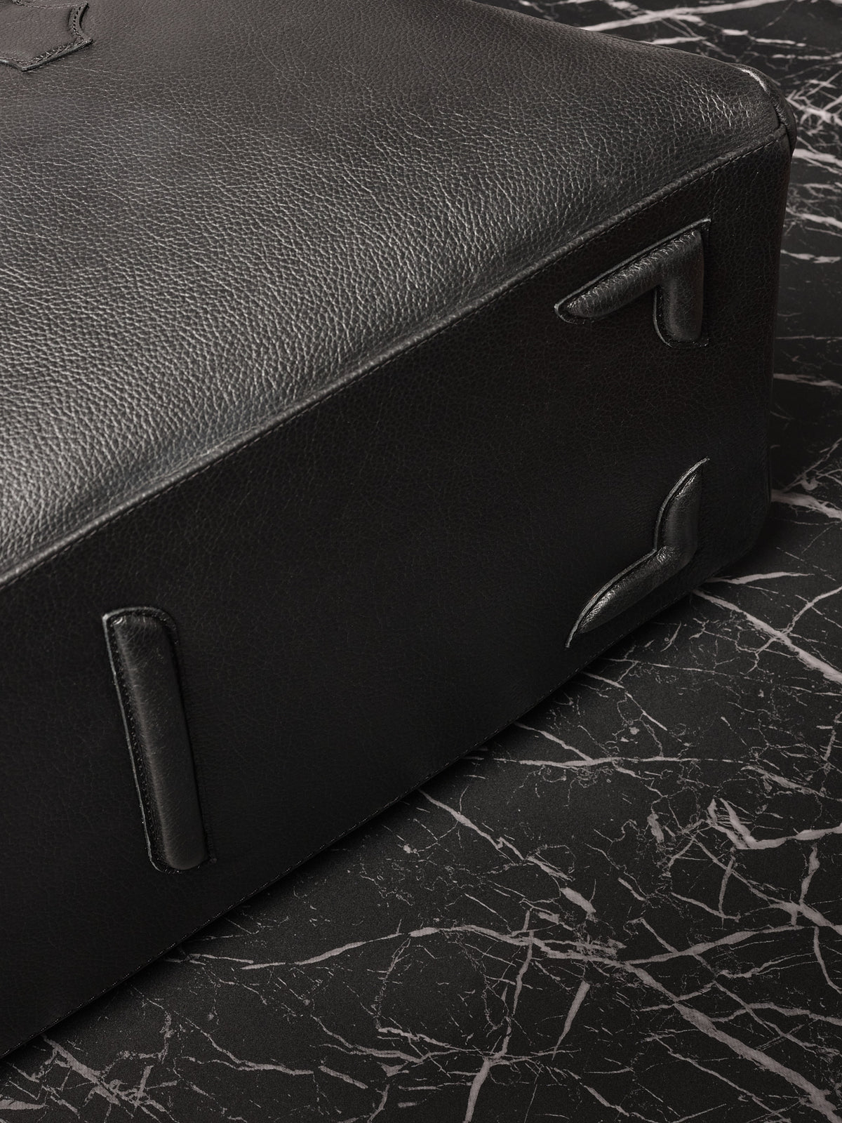 Leather Feet. Weekender Bags for Men Black by Capra Leather