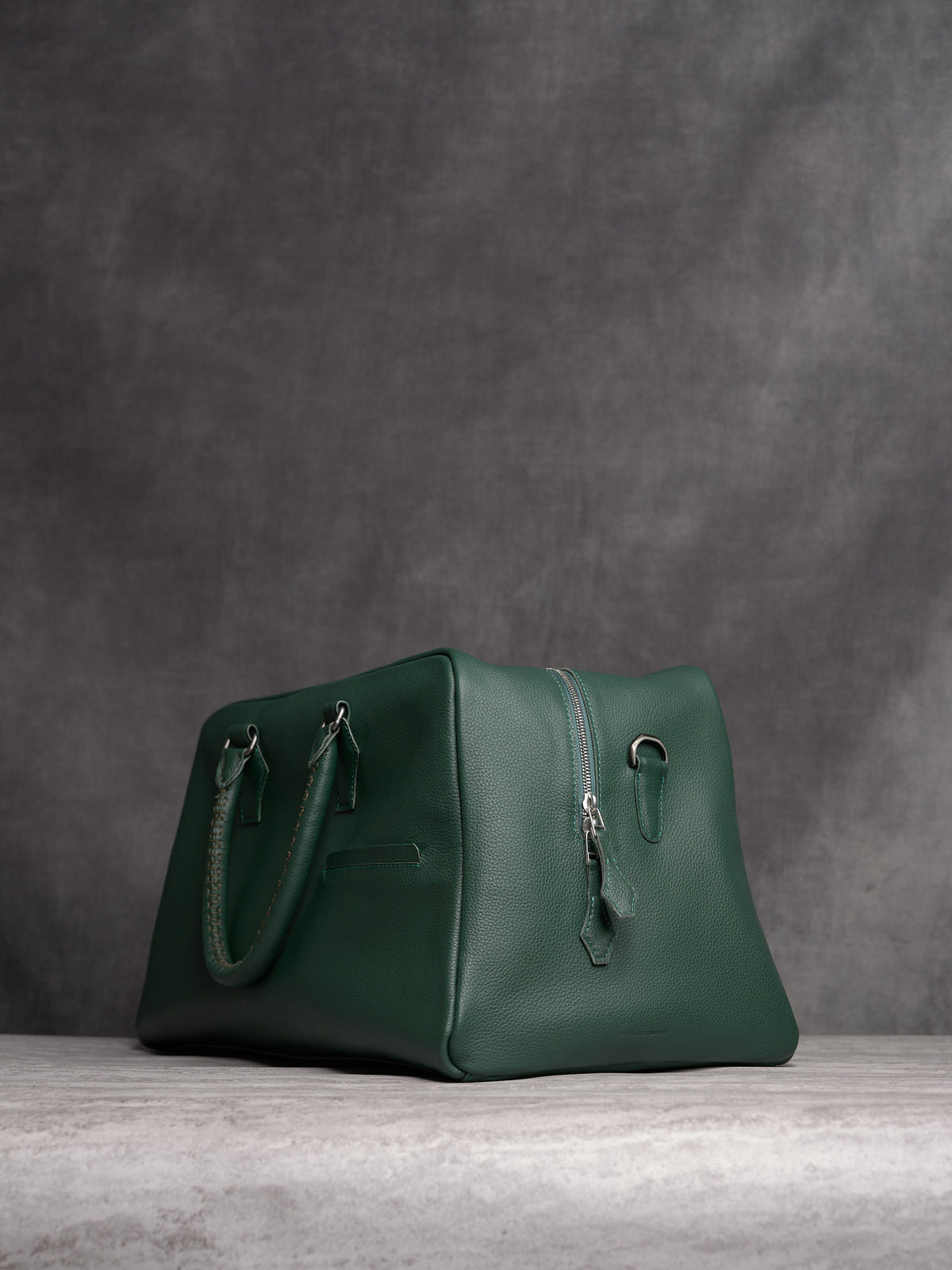 Duffle Bag Leather. Weekend Travel Bags Green by Capra Leather