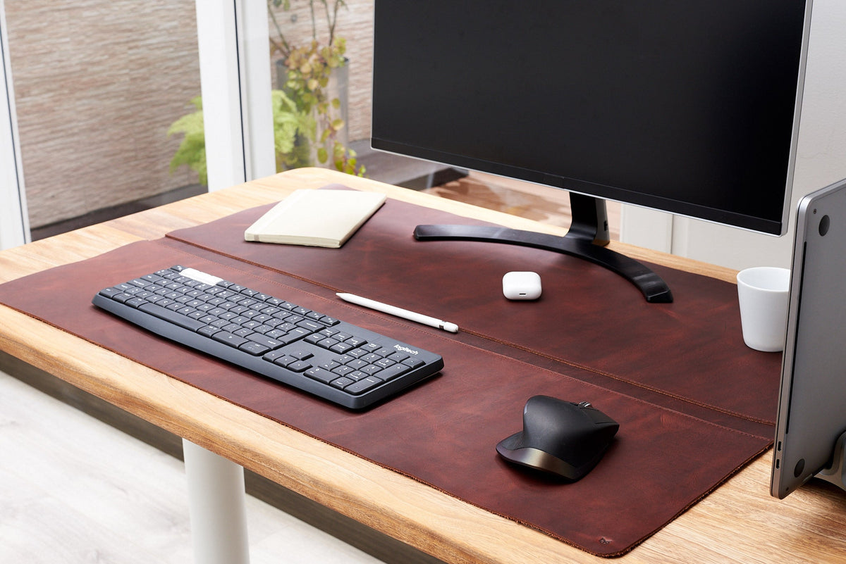 Custom Size Desk Pad · 16x30 IN · Distressed Coñac
