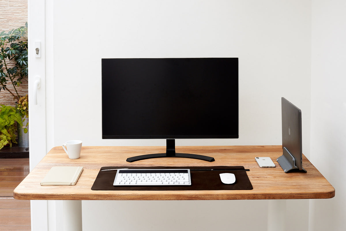 Bespoke leather desk pad crafted with precision.