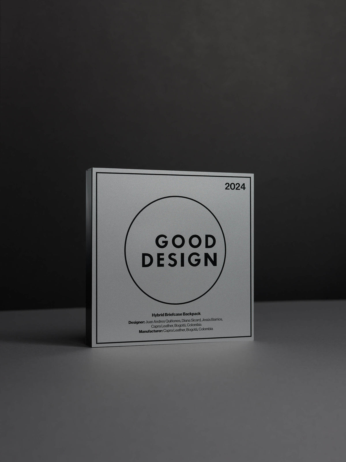 Good Design Award 2024 for the Capra Leather Hybrid Briefcase Backpack