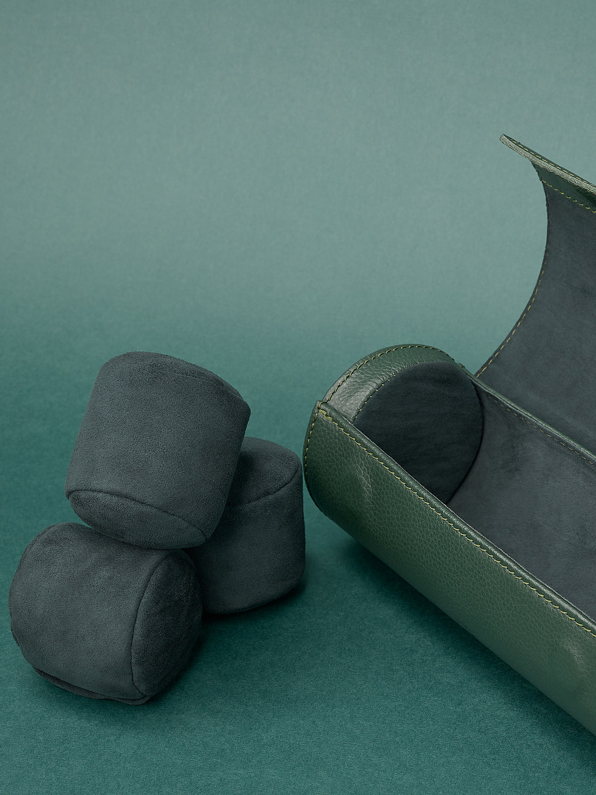 Premium watch case. Suede pillows. Semi hard case for watches made in leather and suede for comfort and protection. Made by Capra Leather.