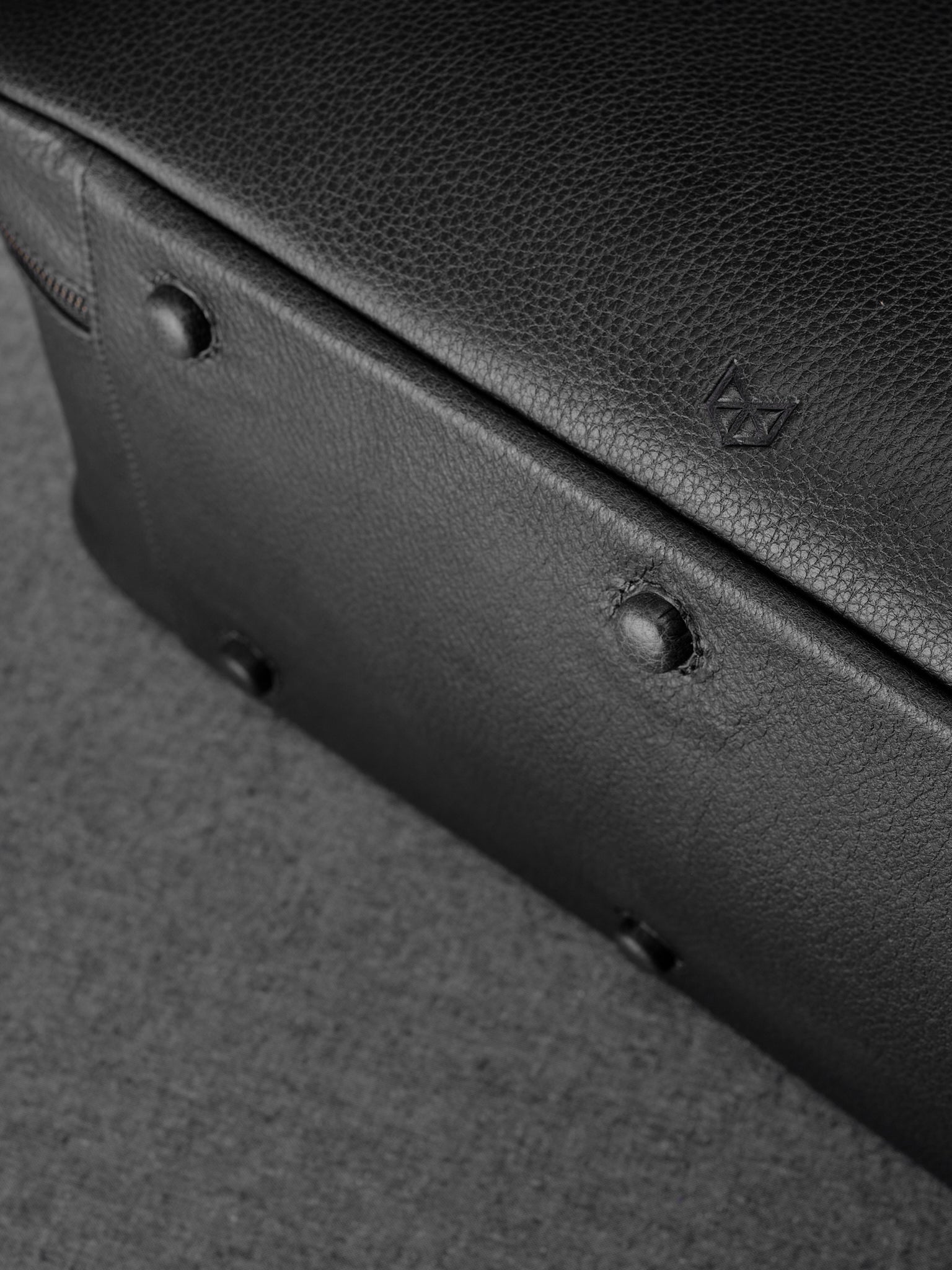 Leather feets. Weekender Duffle Bag Black by Capra Leather