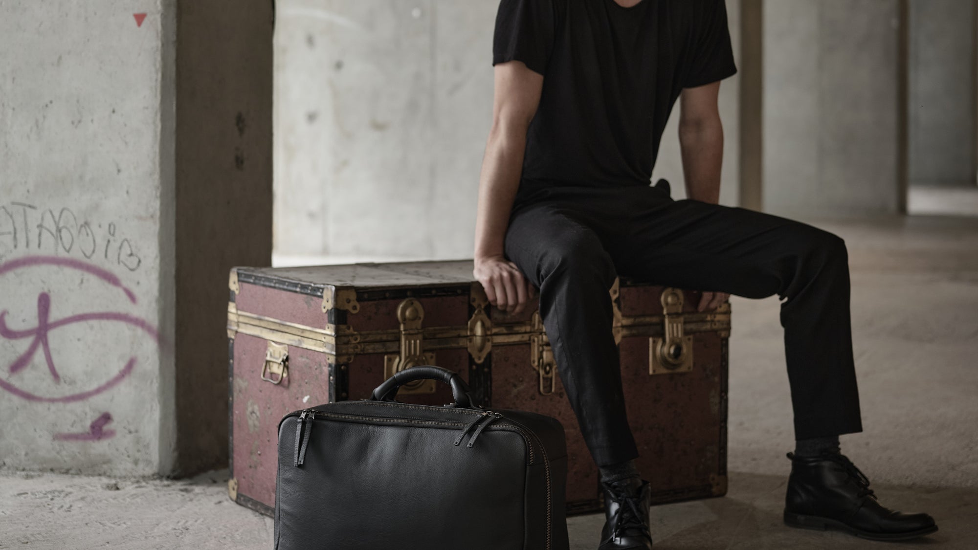 Personalized weekender travel bag by Capra Leather