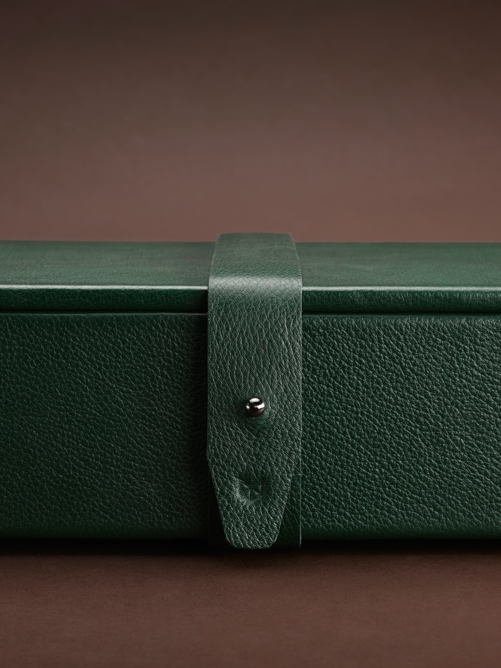 Metallic Pin. Travel Strap. Fine Craftsmanship. Hand-Stitched Details. Watch Case Holder Green by Capra Leather.
