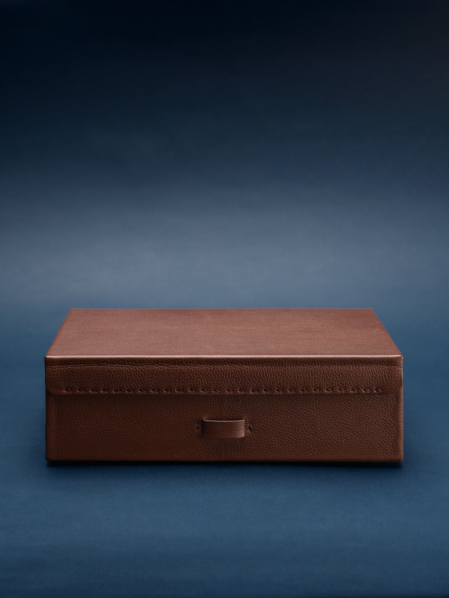 Hand-stitched Lid. Best Watch Box Brown by Capra Leather