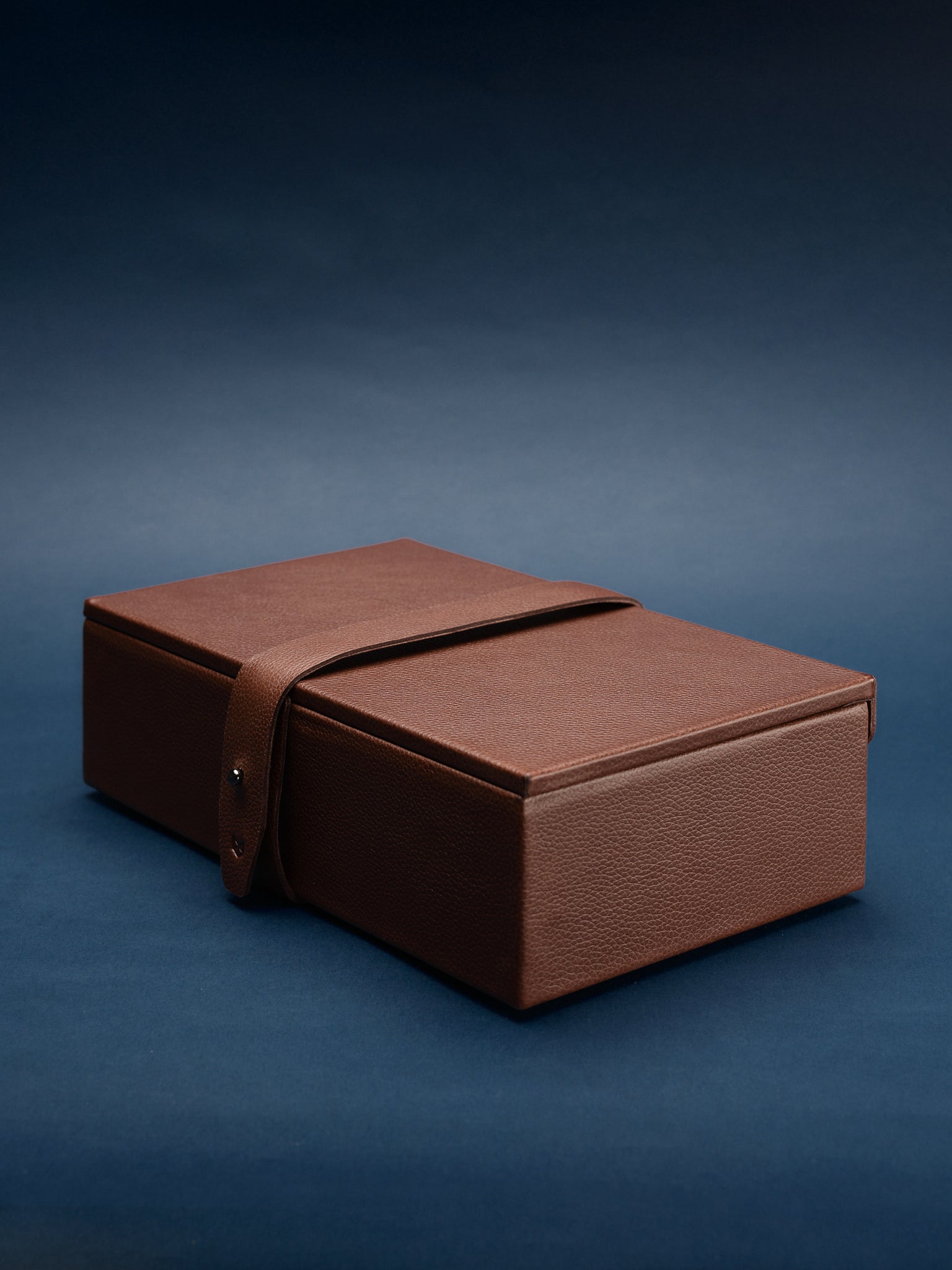 Leather strap. Watch Storage Box. Watch Travel Case Brown by Capra Leather