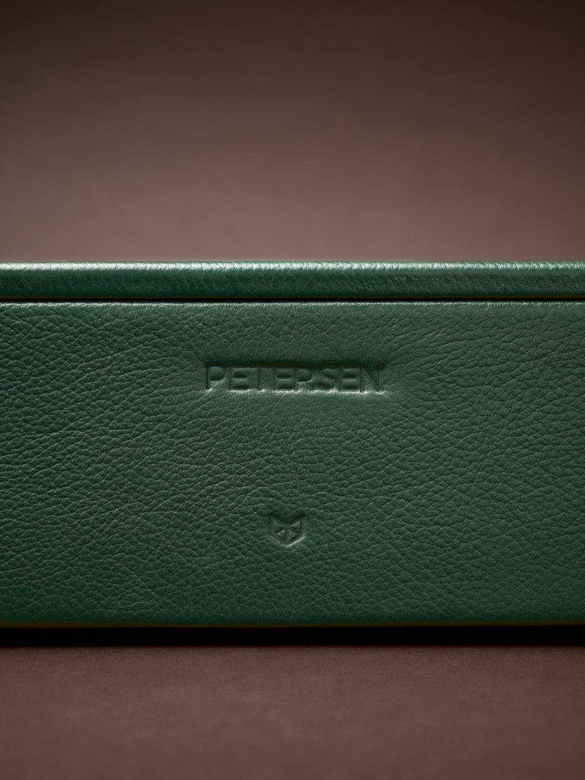 Custom Embossing. Custom Graven. Watch Organizar Box Green by Capra Leather.