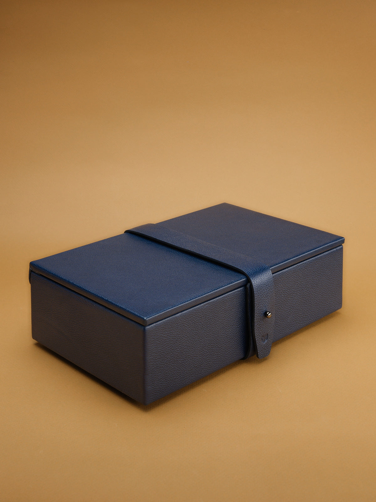 Leather Strap for Travel. Watch Boxes. Watch Case Navy by Capra