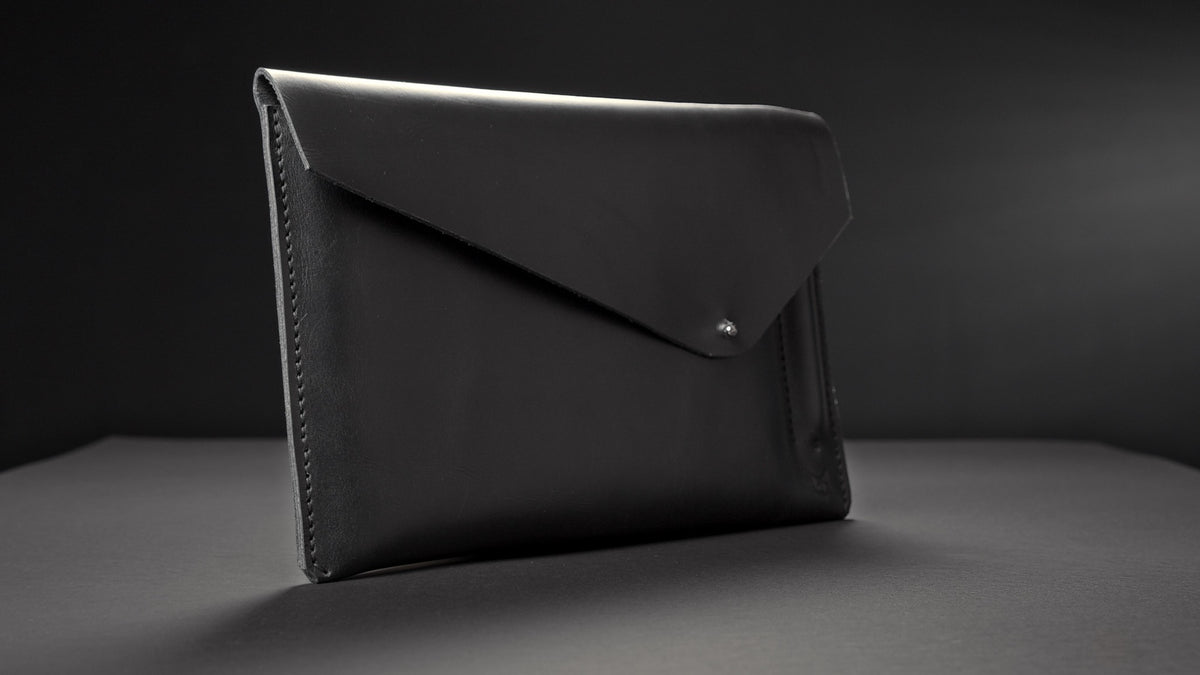 Draftsman 5 Google Pixel Slate Sleeve film by Capra Leather