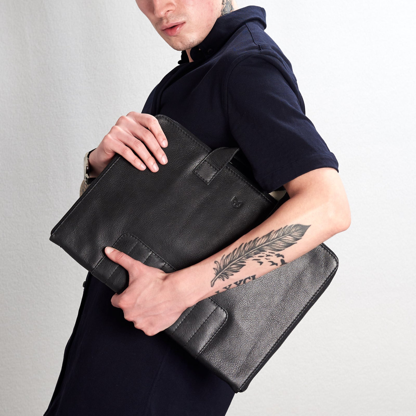 Styling. Black Laptop Portfolio. Business Document Organizer by Capra Leather