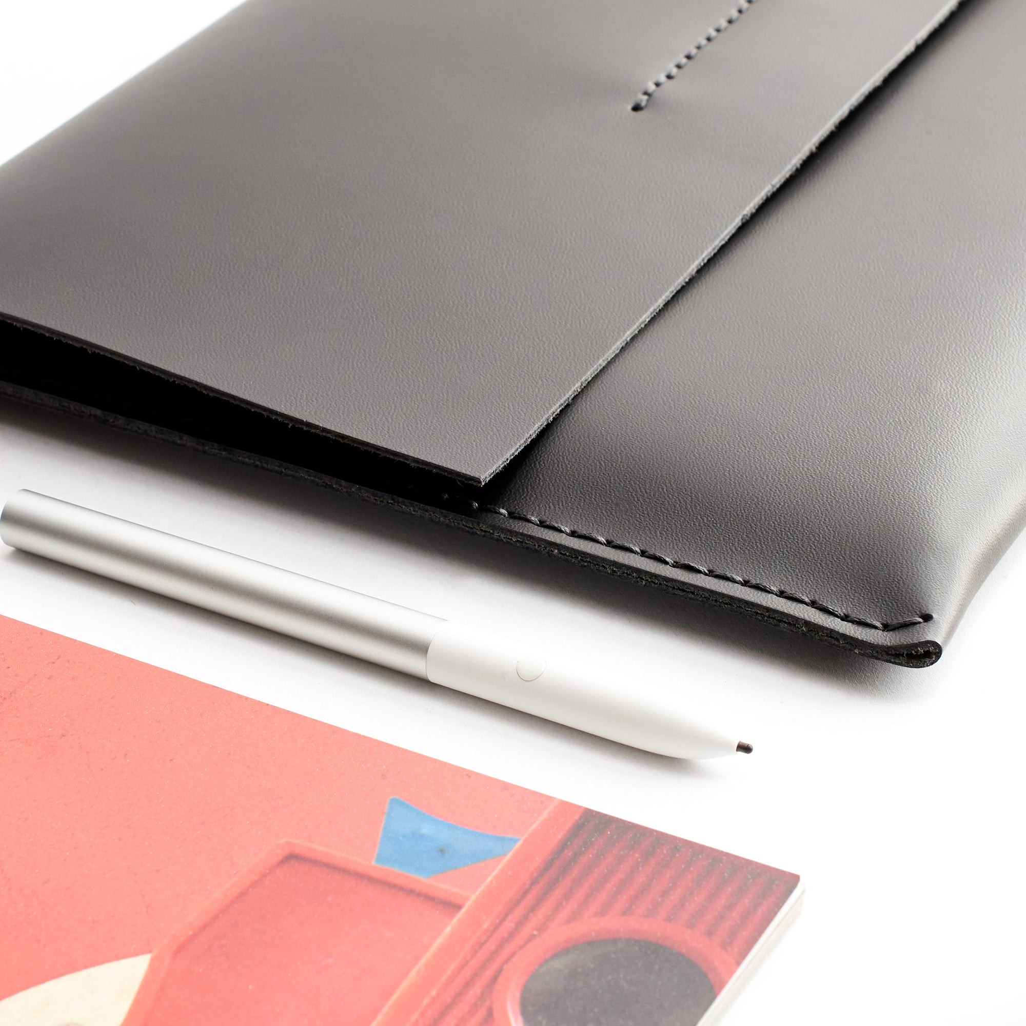 Style. black leather. ASUS Zenbook Pro Duo Black leather case with pen holder. ASUS laptop mens folio
