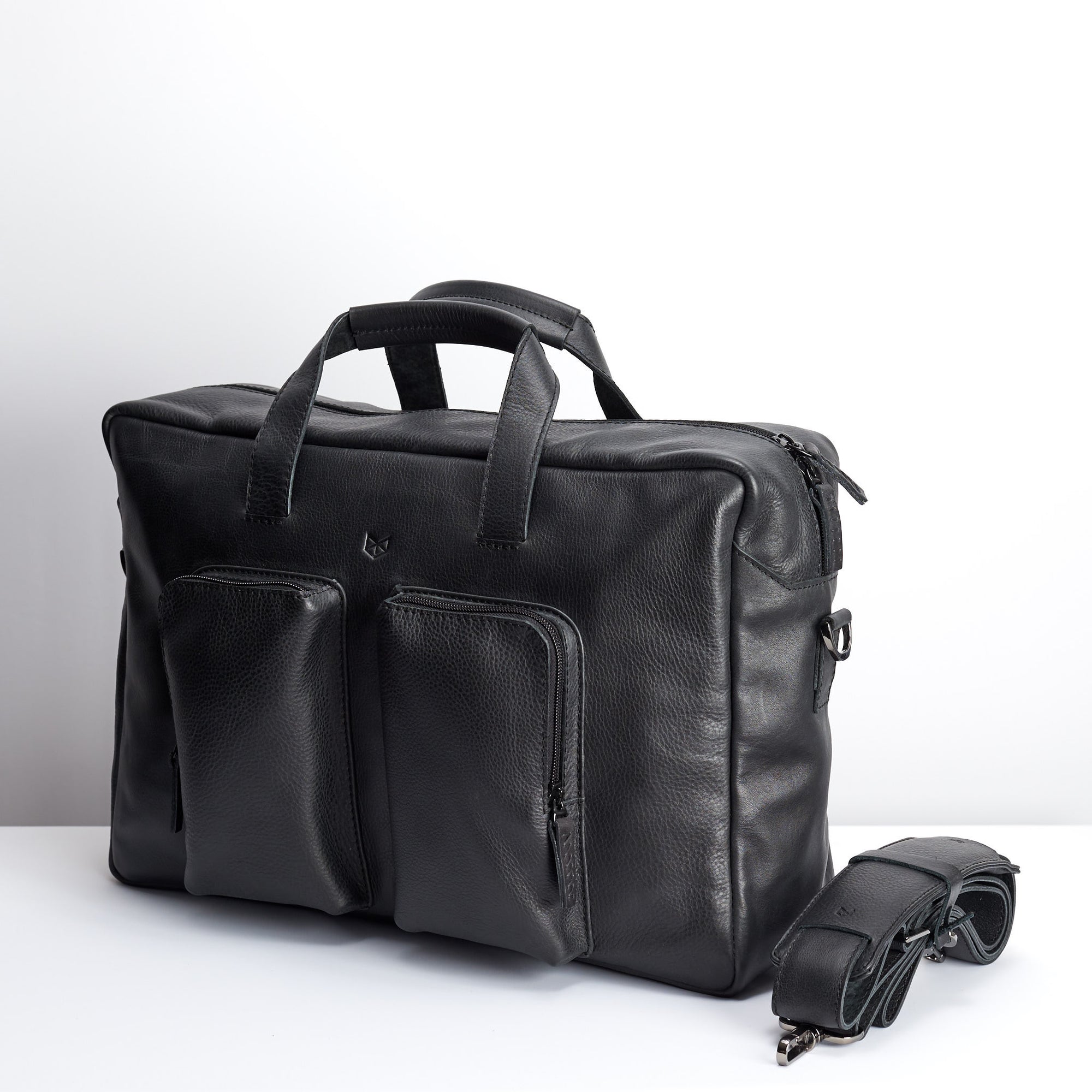 Shoulder padded strap. Black handmade leather messenger bag for men. Weekender bag. Custom leather satchel