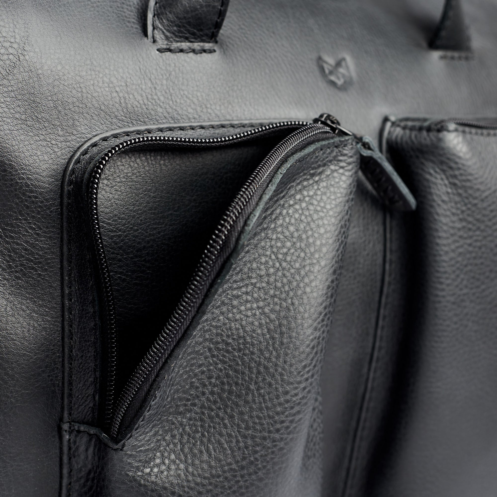 Front pocket. Black handmade leather messenger bag for men. Commuter bag, laptop weekender bag for men