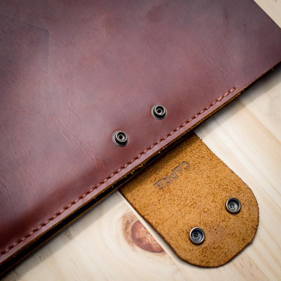 Closure. Handmade leather portfolio. Mens unique hand stitched document portfolio 