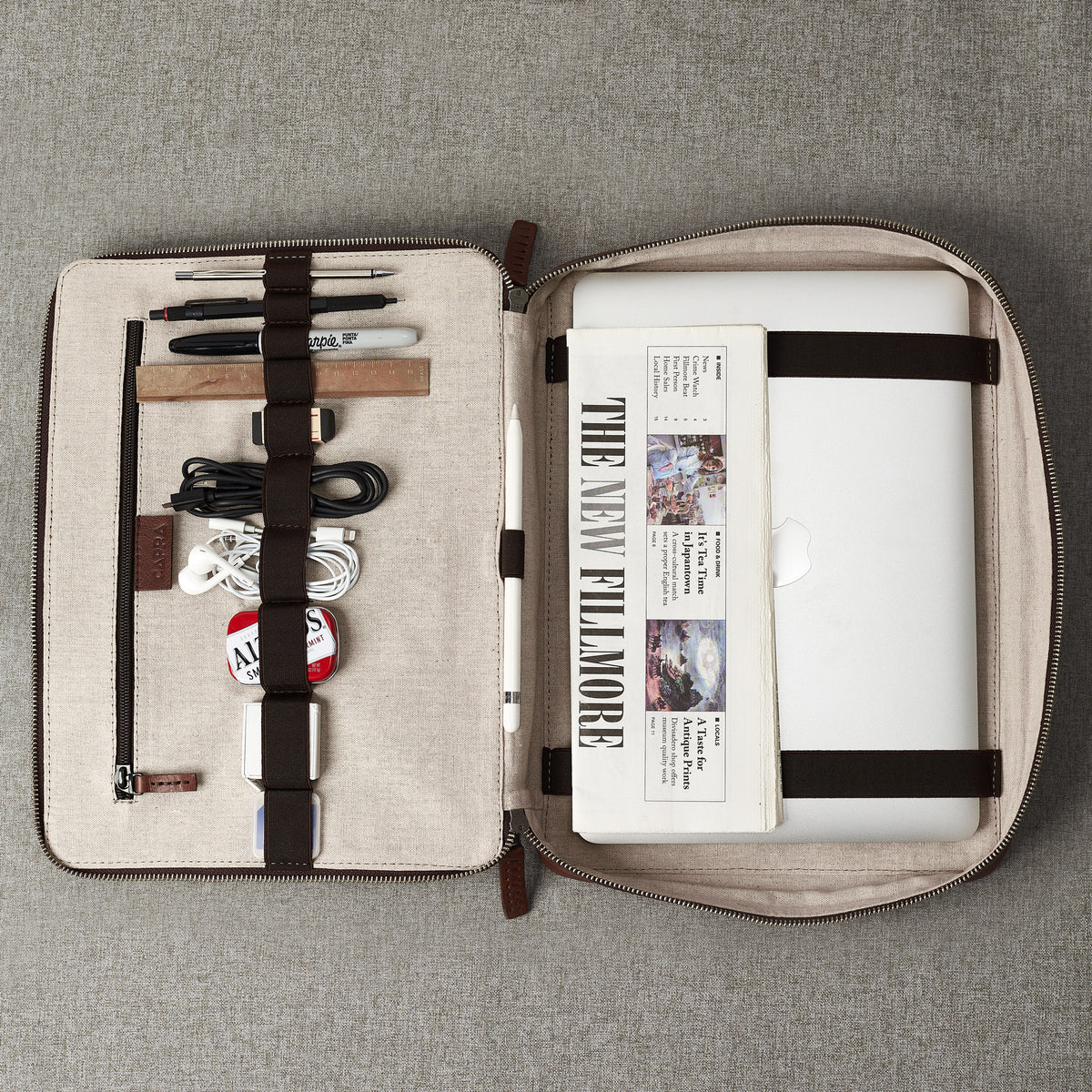 Medium Laptop Gear Bag