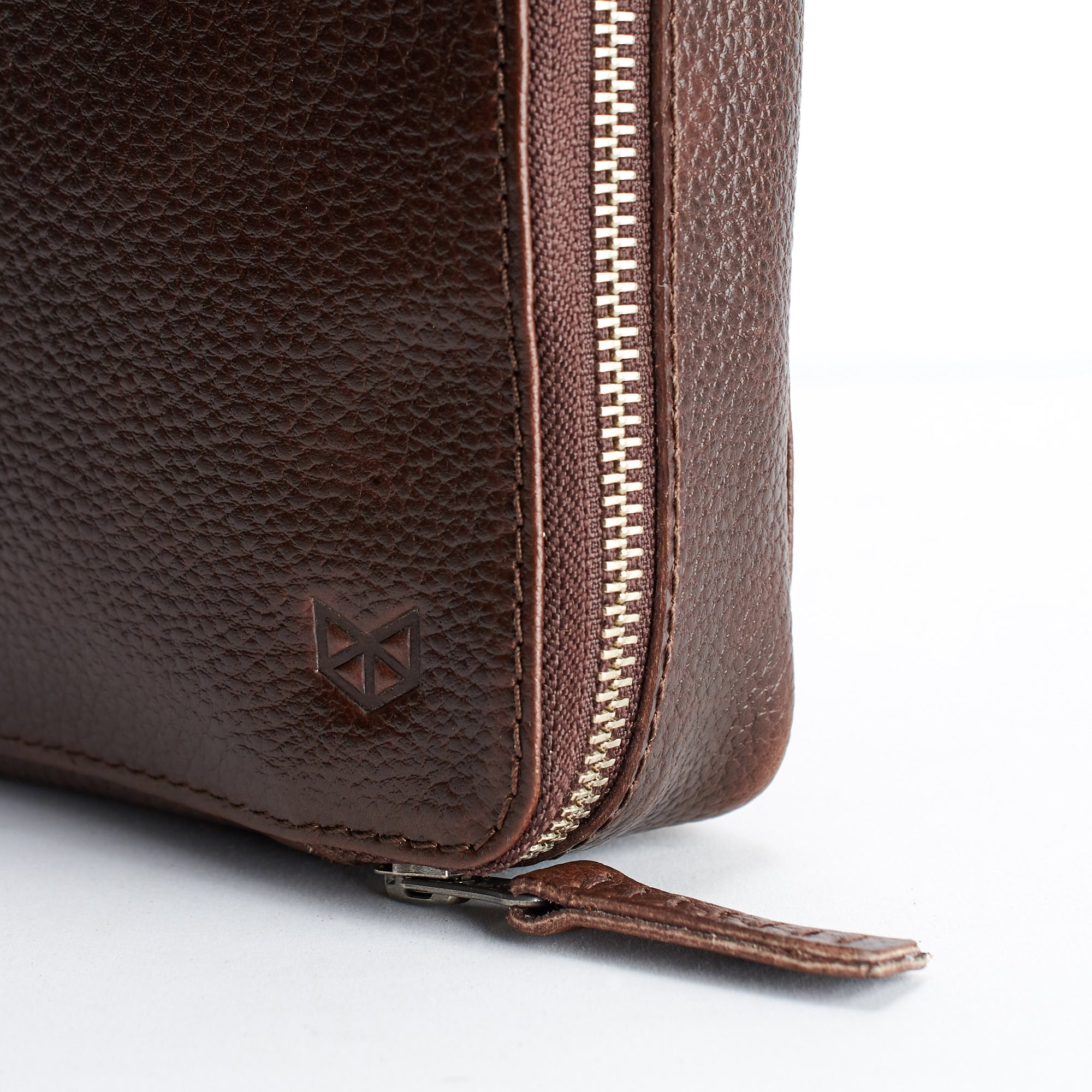 Engraved logo. Best edc laptop bag dark brown by Capra Leather