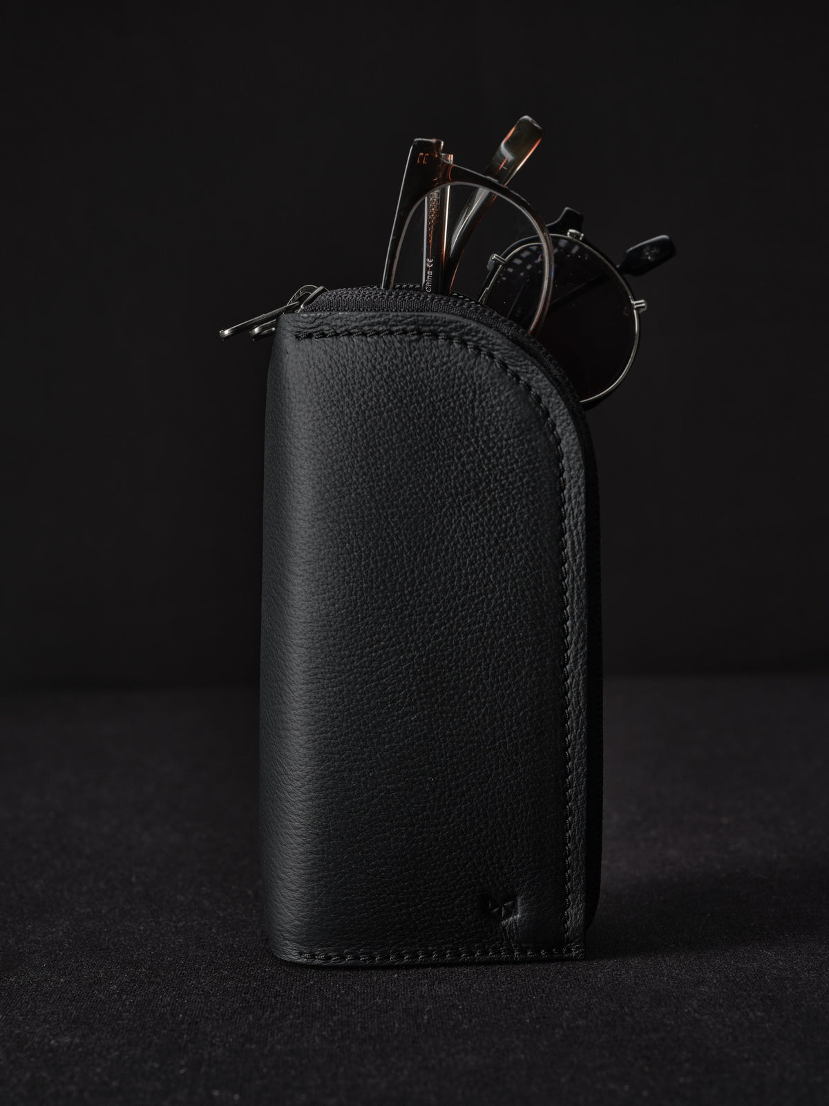 Double Glasses Case · Black
