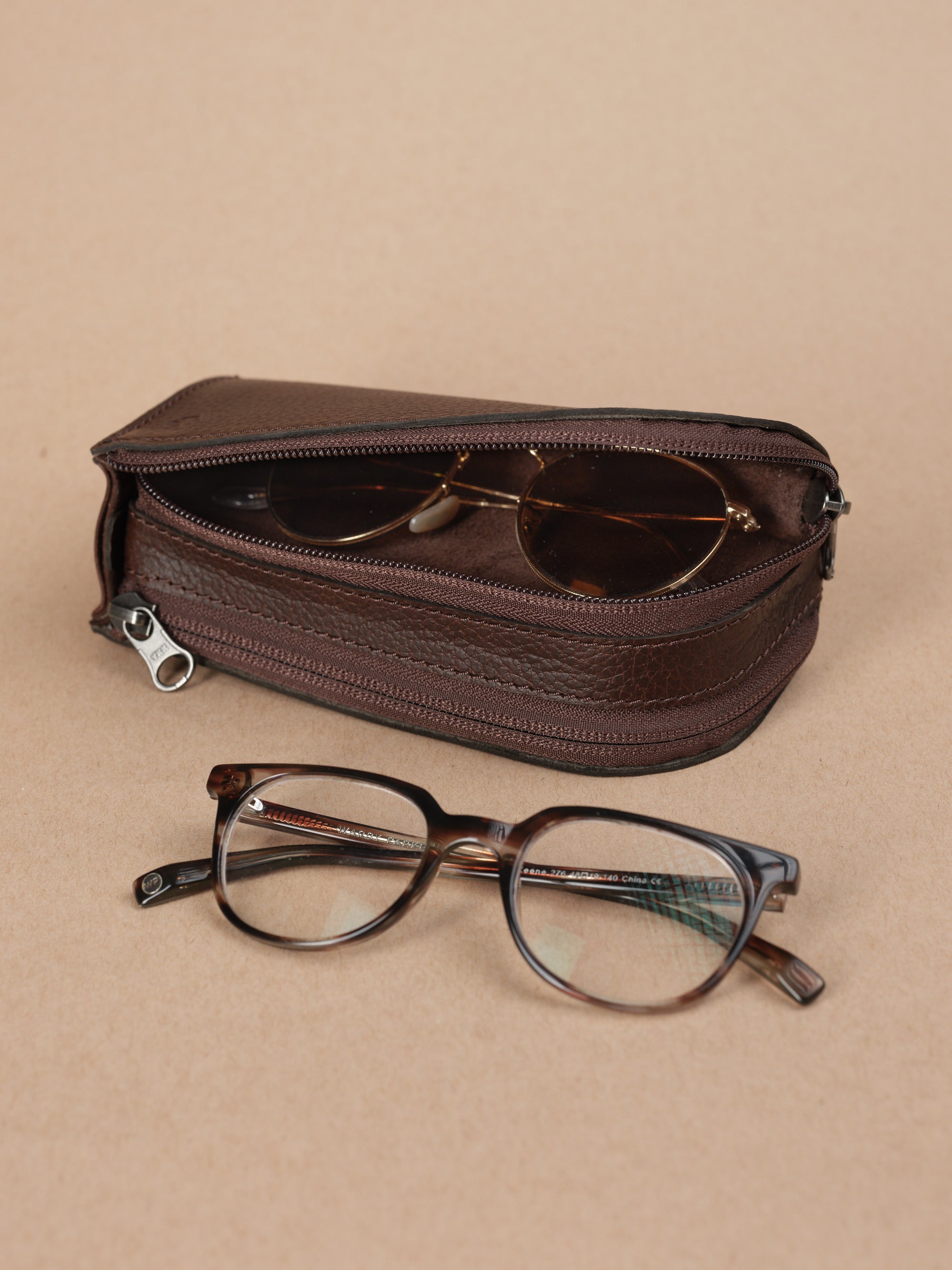 double glasses case dark brown by Capra Leather
