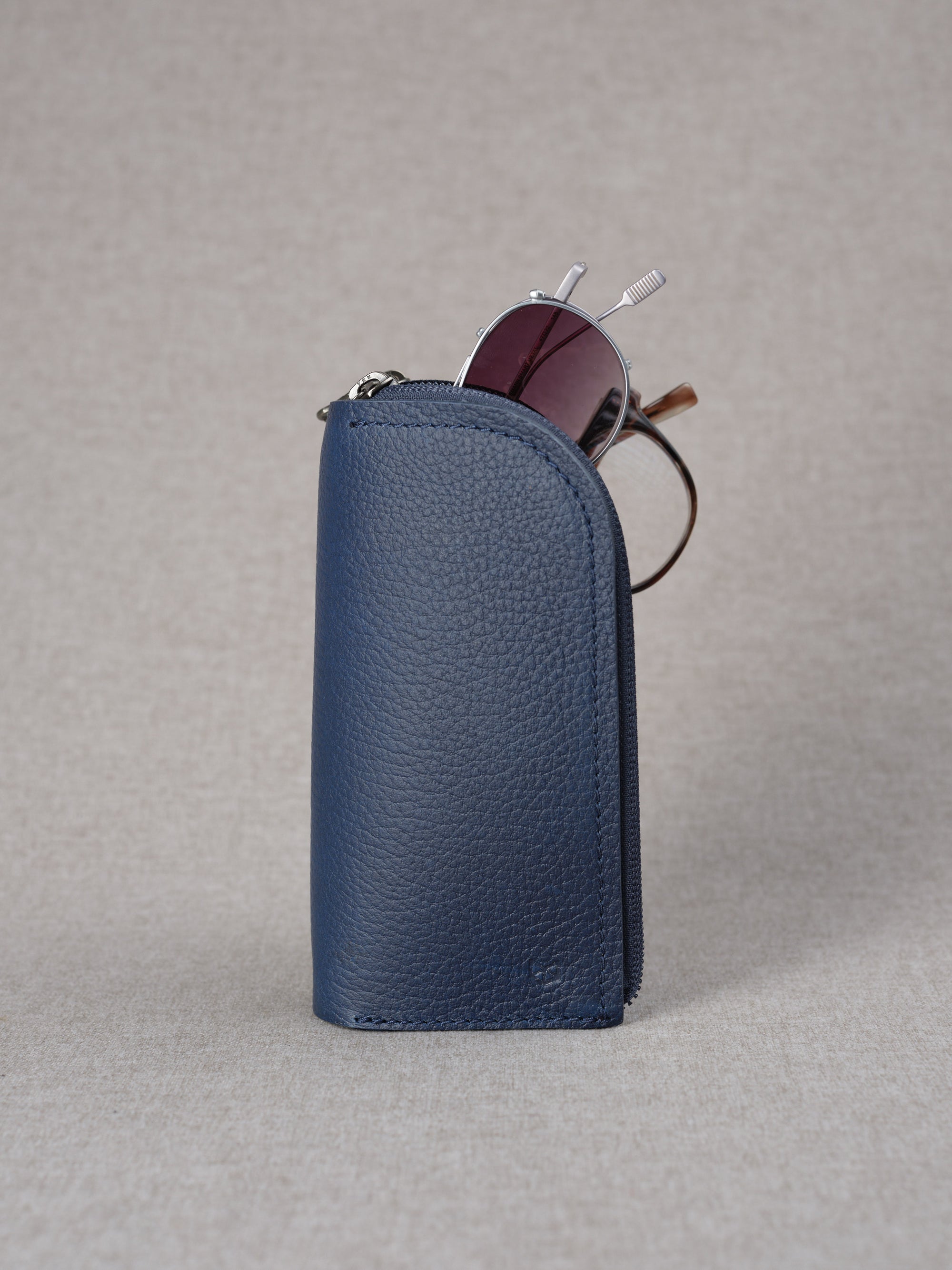 Double eyeglass case leather navy by Capra