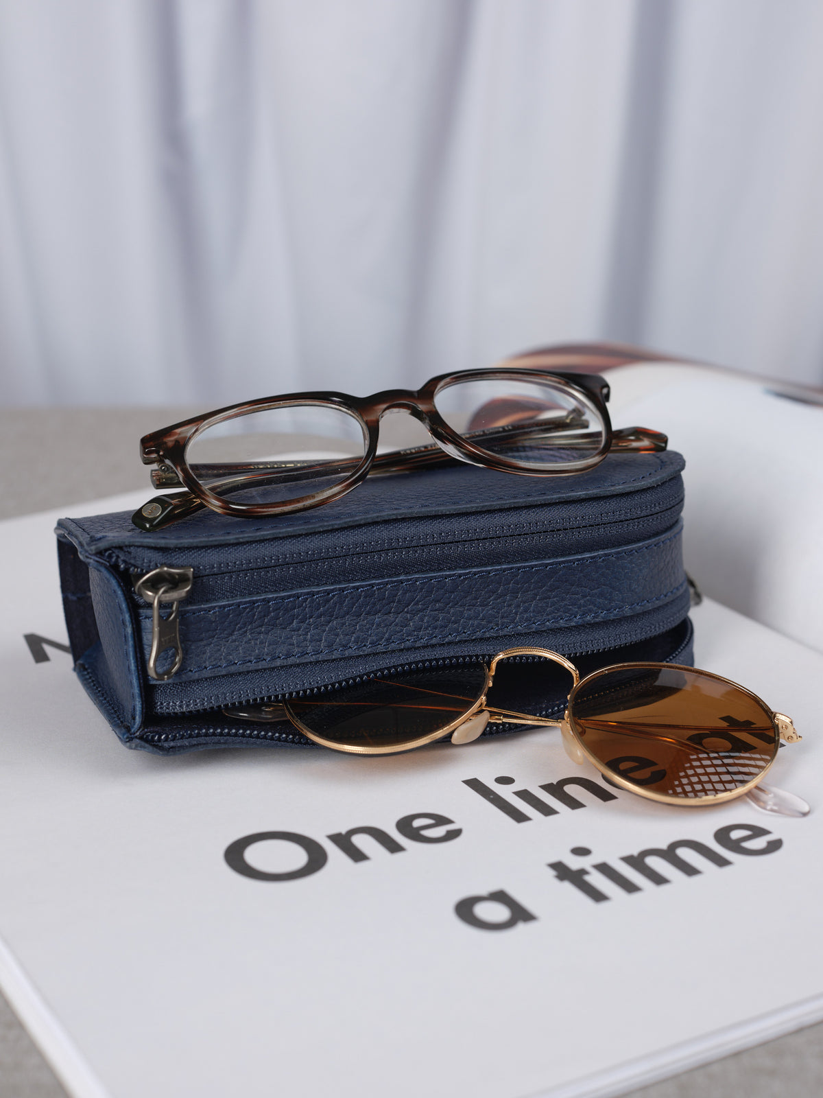 Double eyeglass case leather navy by Capra